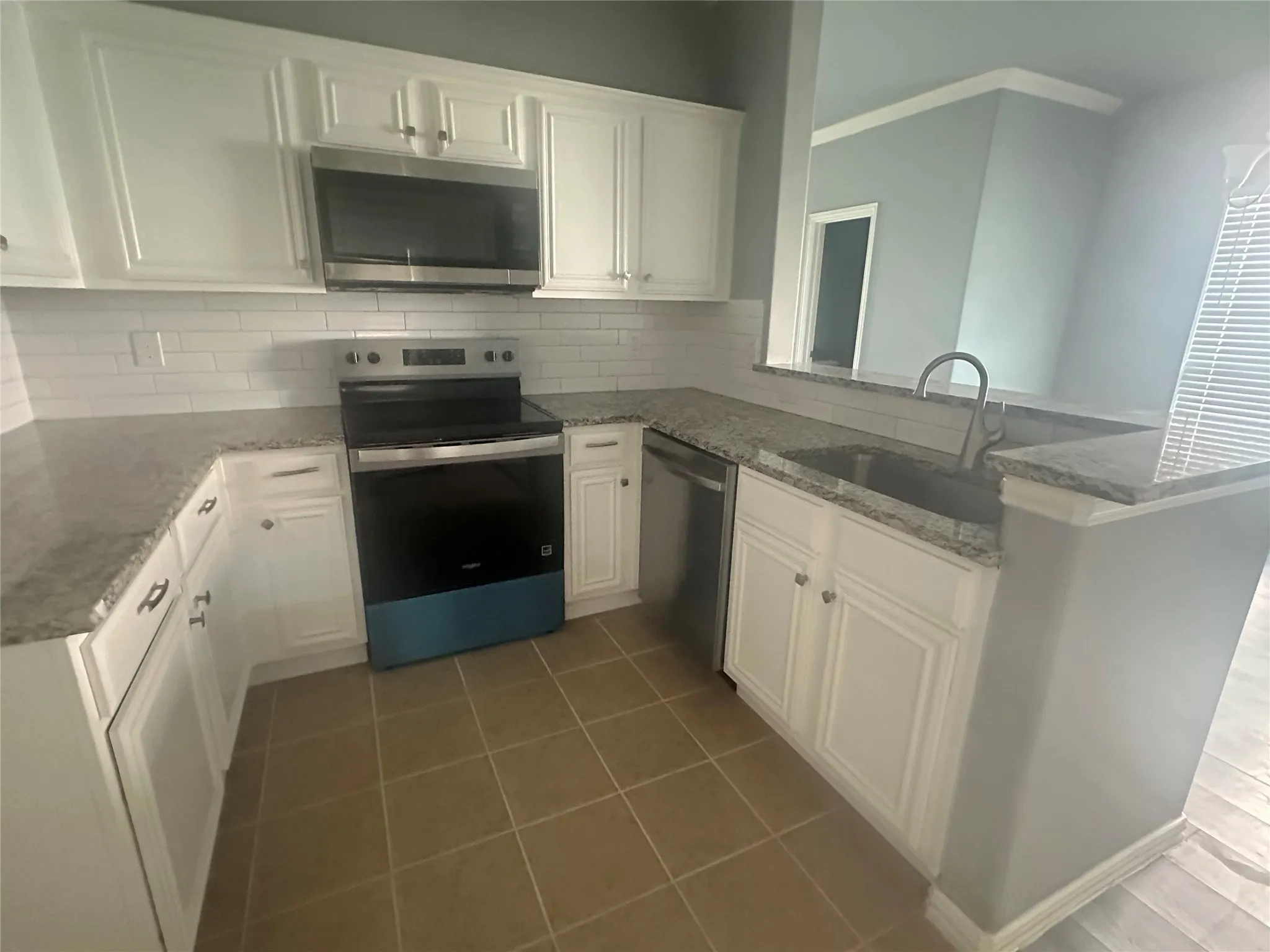 Townhouse For Sale in Tarrant County , 2349 Homewood Lane, Grand Prairie, Texas 75050, 4 Bedroom, 3 Bathroom, Garage spaces, 1,565 Sqft, built in 2011, mls#21268787, Real Estate Agent in Grand Prairie, Homes For Sale in Tarrant county, Homes For Sale in Grand Prairie, Realtor in Grand Prairie Texas, Real Estate Brokerage Independent Realty Texas, Luminita Cordes Realtor