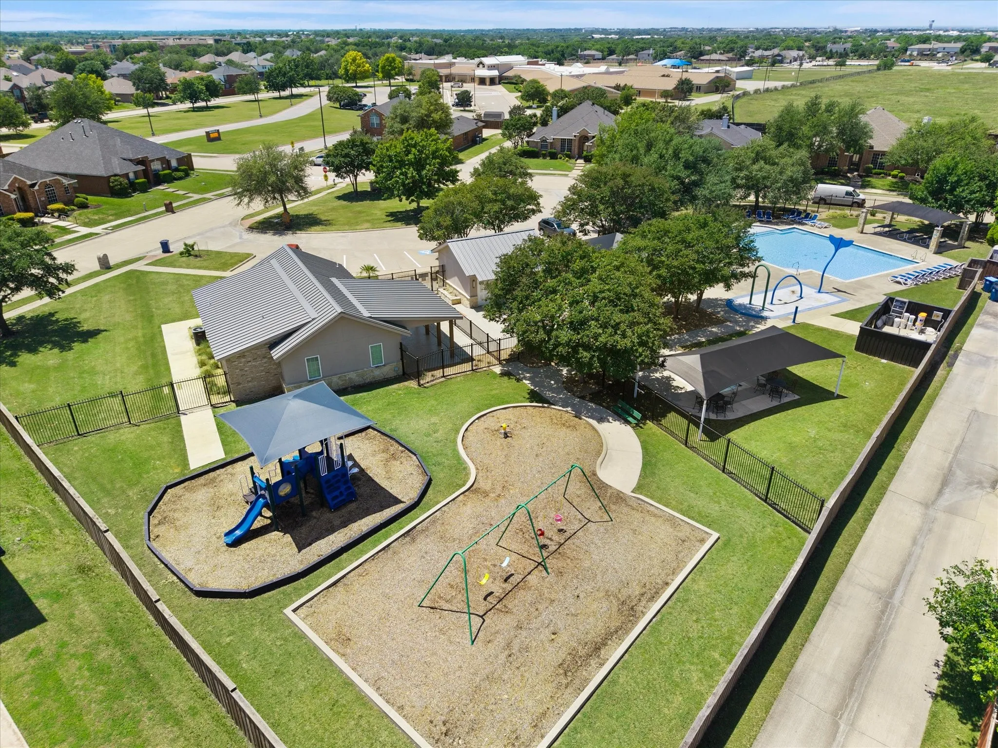 Alternate view of the amenity center.
