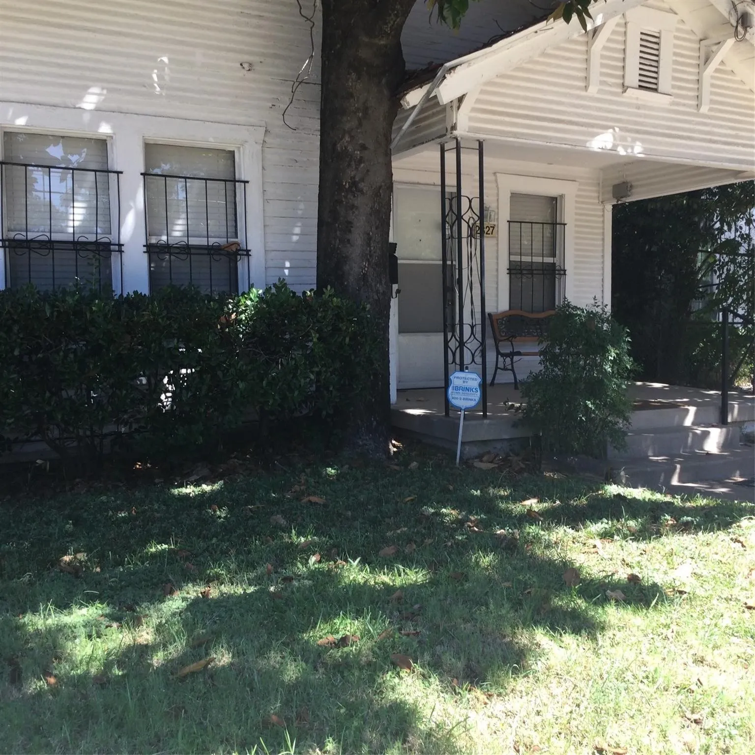 Single Family Residence For Sale in Dallas County , 2327 Dathe Street, Dallas, Texas 75215, 2 Bedrooms, 1 Bathroom, 1 Garage spaces, 1,031 Sqft, built in 1928, Price $145,000, mls#21271523, Real Estate Agent in Dallas, Homes For Sale in Dallas county, Homes For Sale in Dallas, Realtor in Dallas Texas, Real Estate Brokerage Independent Realty Texas, Luminita Cordes Realtor