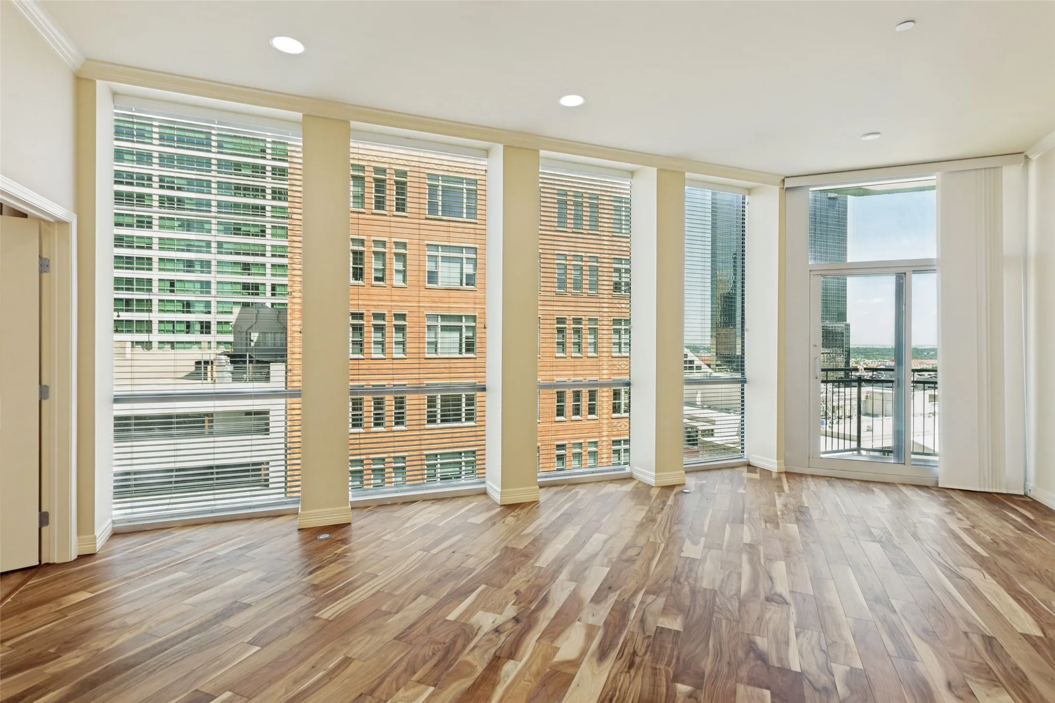 Floor to Ceiling Windows!