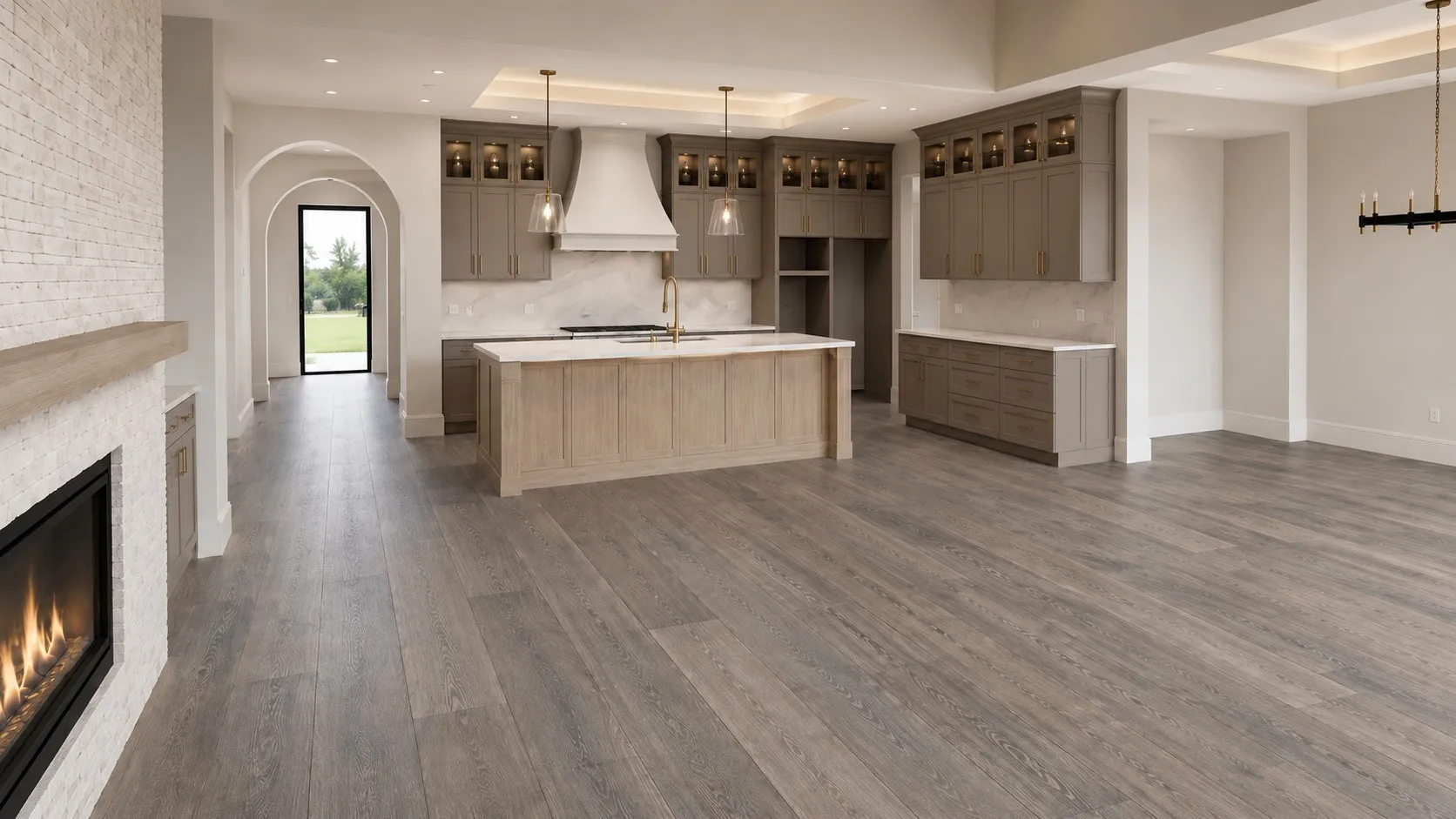 Images shown are for illustrative purposes & do not accurately depict features, finishes, or layout. Variations in design materials & specifications may occur.