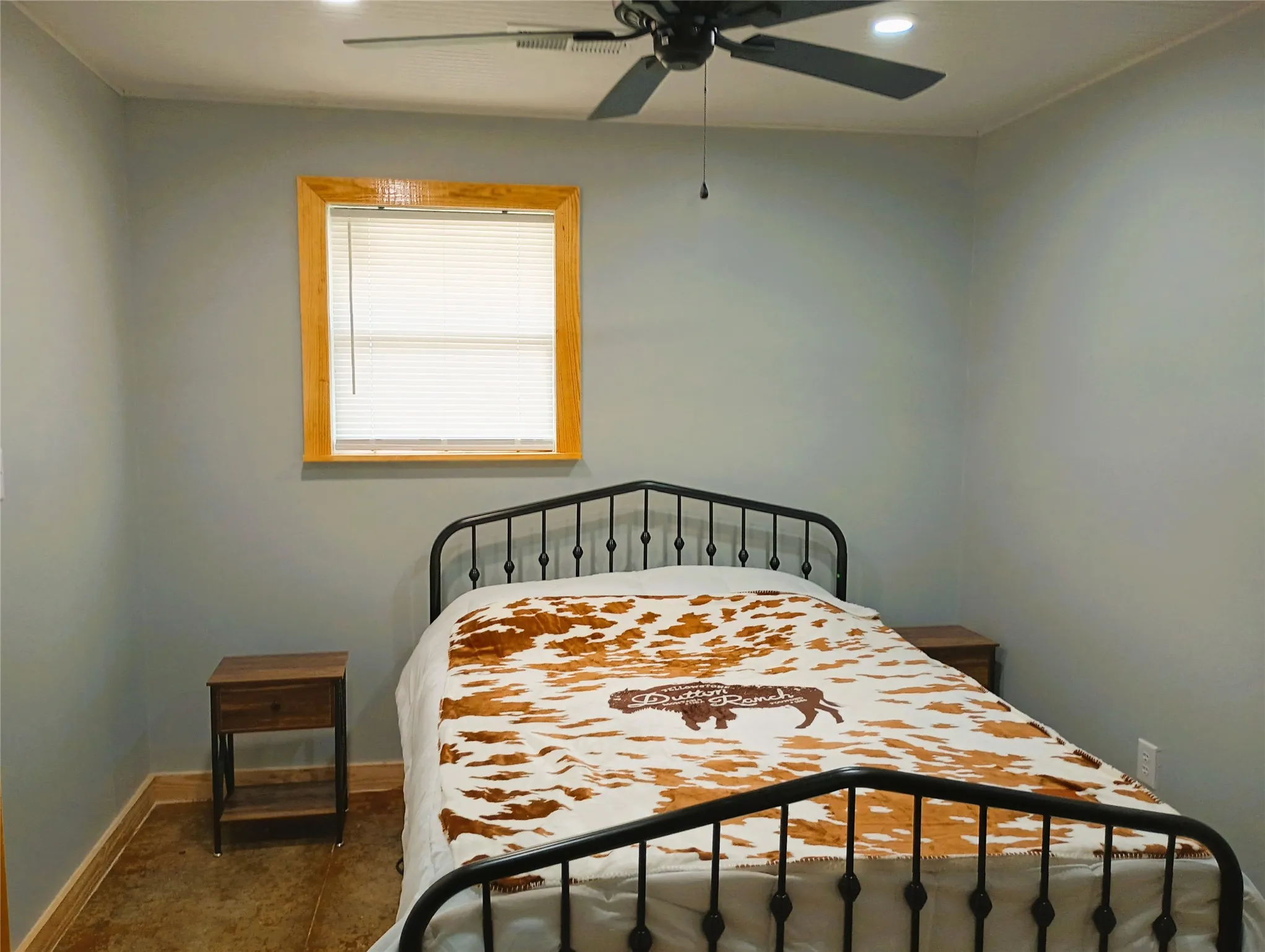 Farm For Sale in Anderson County , 231 An County Road 2105, Palestine, Texas 75801, 3 Bedroom, 3 Bathroom, 2 Garage spaces, 3,355 Sqft, built in 1994, mls#21261041, Real Estate Agent in Palestine, Homes For Sale in Anderson county, Homes For Sale in Palestine, Realtor in Palestine Texas, Real Estate Brokerage Independent Realty Texas, Luminita Cordes Realtor