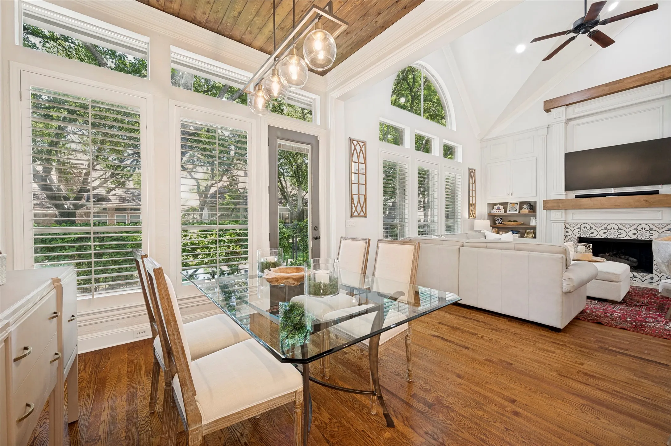Breakfast Room/Family Room
