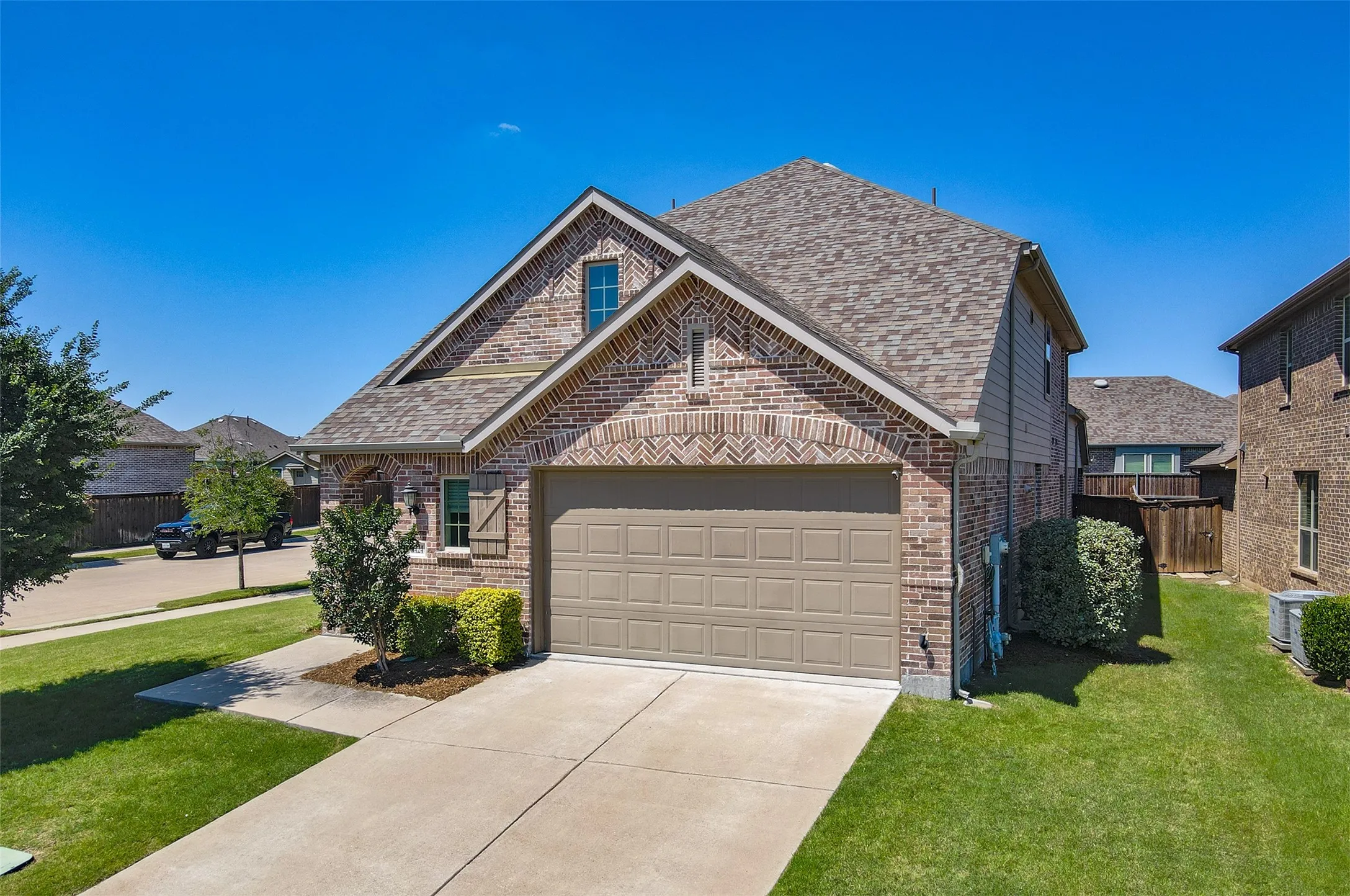 Single Family Residence For Sale in Kaufman County , 2424 San Marcos Drive, Forney, Texas 75126, 4 Bedroom, 3 Bathroom, 2 Garage spaces, 2,250 Sqft, built in 2019, mls#21271605, Real Estate Agent in Forney, Homes For Sale in Kaufman county, Homes For Sale in Forney, Realtor in Forney Texas, Real Estate Brokerage Independent Realty Texas, Luminita Cordes Realtor