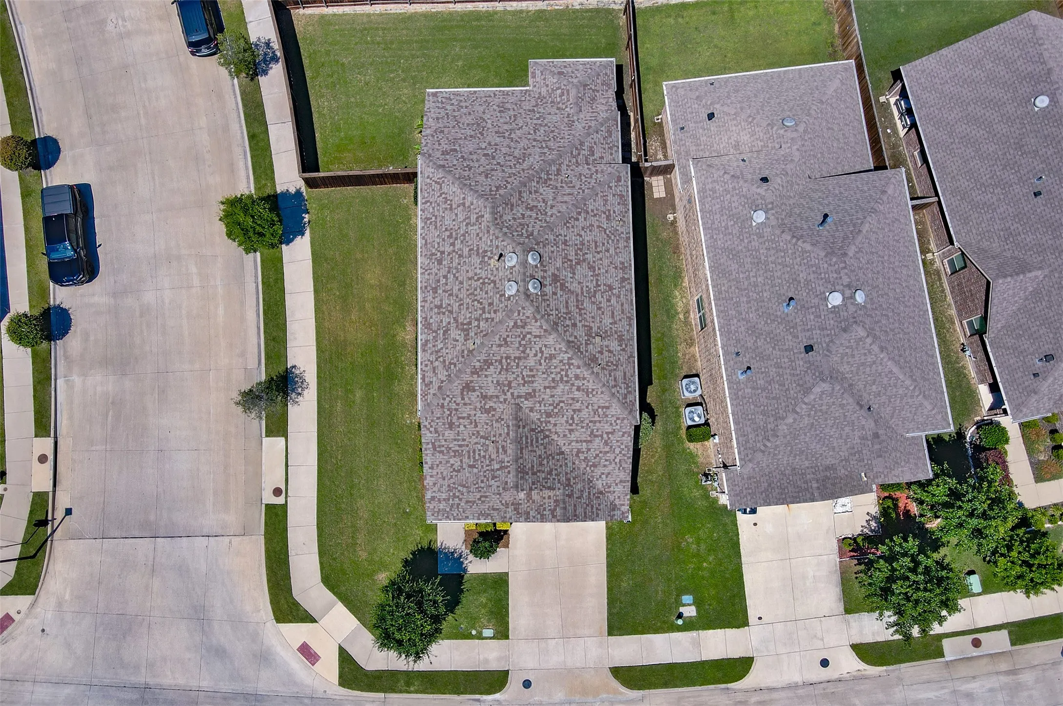 Single Family Residence For Sale in Kaufman County , 2424 San Marcos Drive, Forney, Texas 75126, 4 Bedroom, 3 Bathroom, 2 Garage spaces, 2,250 Sqft, built in 2019, mls#21271605, Real Estate Agent in Forney, Homes For Sale in Kaufman county, Homes For Sale in Forney, Realtor in Forney Texas, Real Estate Brokerage Independent Realty Texas, Luminita Cordes Realtor