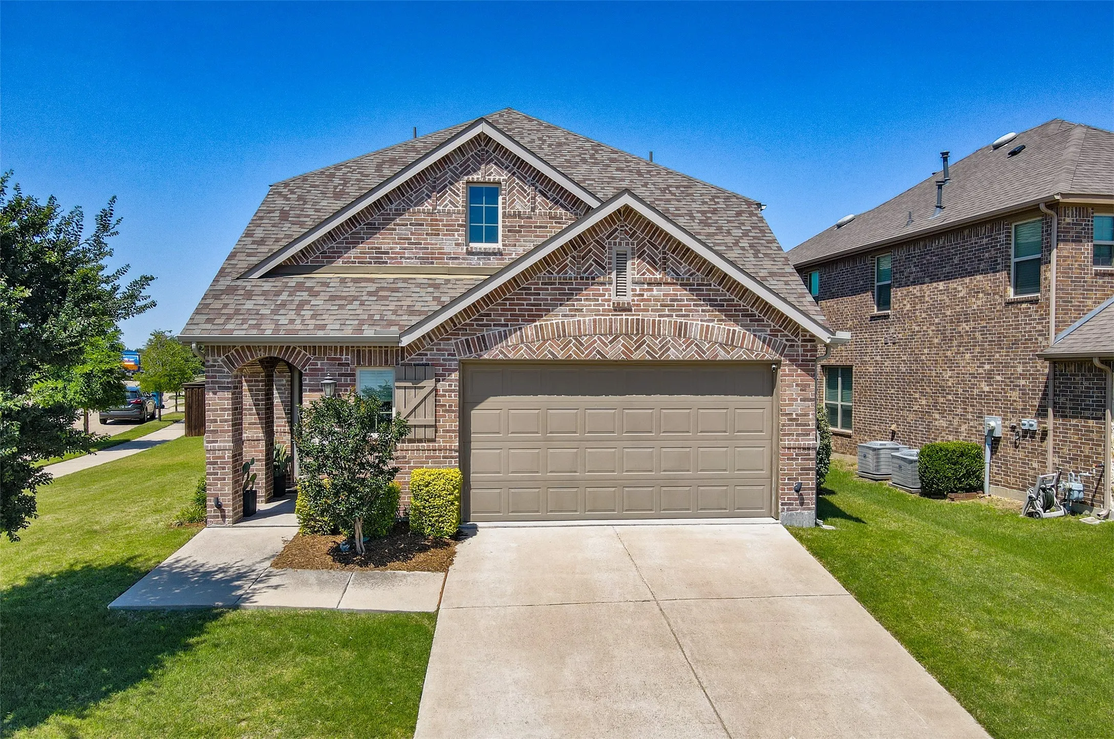 Single Family Residence For Sale in Kaufman County , 2424 San Marcos Drive, Forney, Texas 75126, 4 Bedroom, 3 Bathroom, 2 Garage spaces, 2,250 Sqft, built in 2019, mls#21271605, Real Estate Agent in Forney, Homes For Sale in Kaufman county, Homes For Sale in Forney, Realtor in Forney Texas, Real Estate Brokerage Independent Realty Texas, Luminita Cordes Realtor