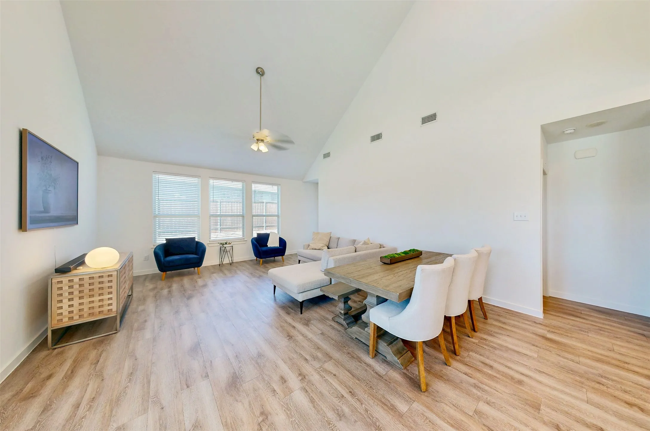 Single Family Residence For Sale in Kaufman County , 2424 San Marcos Drive, Forney, Texas 75126, 4 Bedroom, 3 Bathroom, 2 Garage spaces, 2,250 Sqft, built in 2019, mls#21271605, Real Estate Agent in Forney, Homes For Sale in Kaufman county, Homes For Sale in Forney, Realtor in Forney Texas, Real Estate Brokerage Independent Realty Texas, Luminita Cordes Realtor