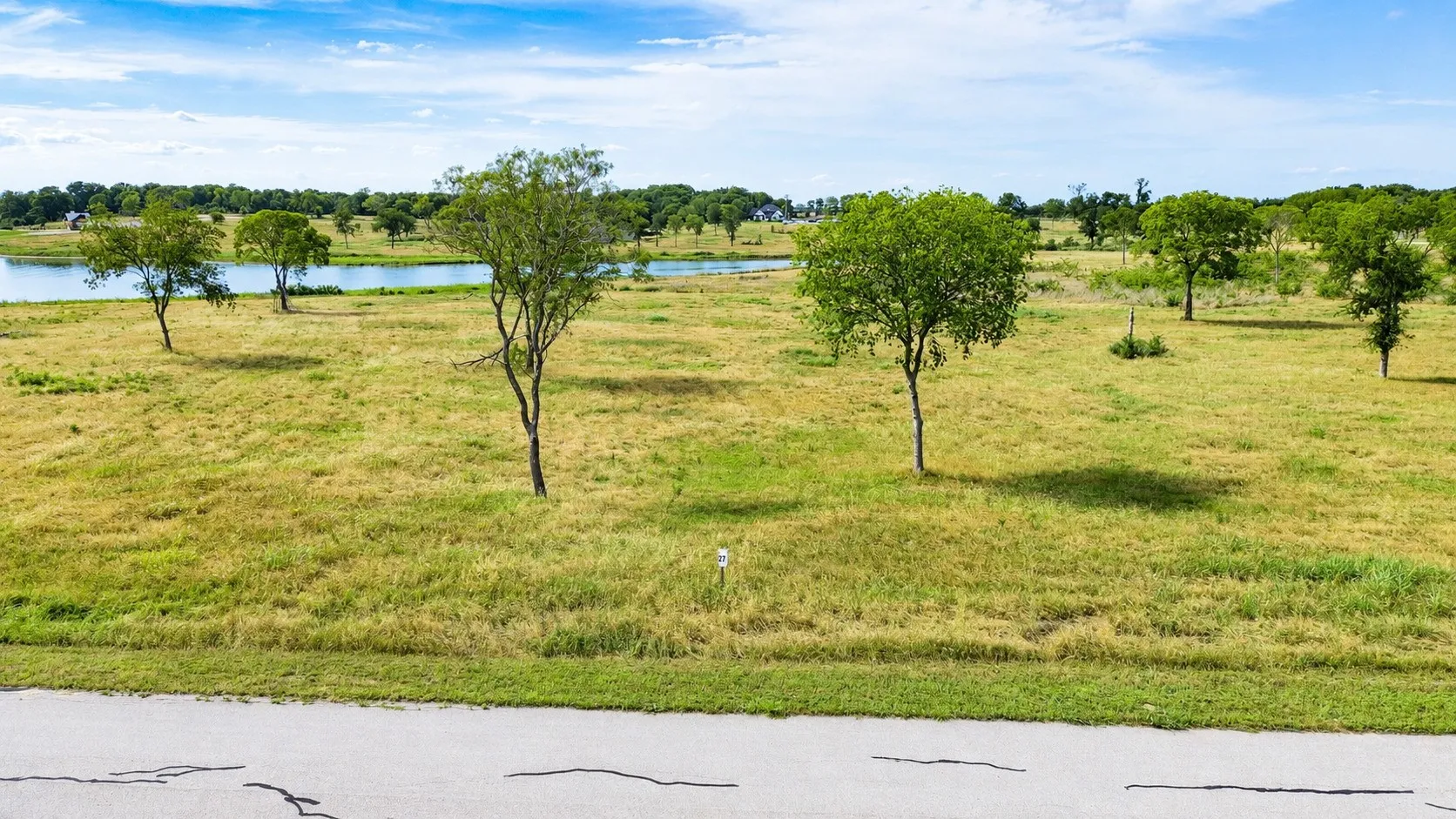 Unimproved Land For Sale in Navarro County , LOT 27-R Chambers Bay, Kerens, Texas 75144, 0, 0, Garage spaces, 0 Sqft, built in 0, mls#21271623, Real Estate Agent in Kerens, Homes For Sale in Navarro county, Homes For Sale in Kerens, Realtor in Kerens Texas, Real Estate Brokerage Independent Realty Texas, Luminita Cordes Realtor