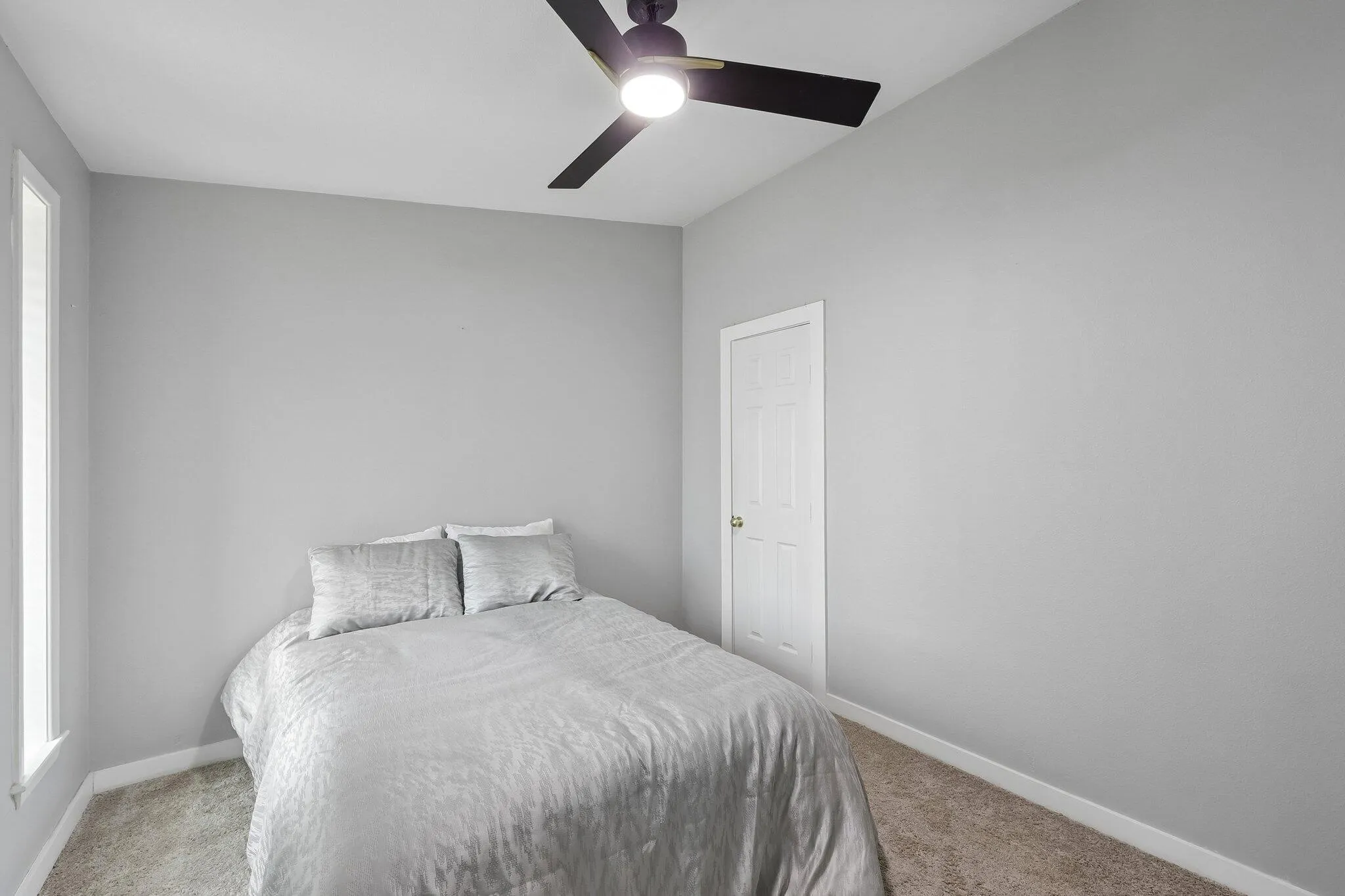 Single Family Residence For Sale in Dallas County , 3928 Tacoma Street, Irving, Texas 75062, 4 Bedroom, 2 Bathroom, 2 Garage spaces, 1,491 Sqft, built in 1966, mls#21271644, Real Estate Agent in Irving, Homes For Sale in Dallas county, Homes For Sale in Irving, Realtor in Irving Texas, Real Estate Brokerage Independent Realty Texas, Luminita Cordes Realtor
