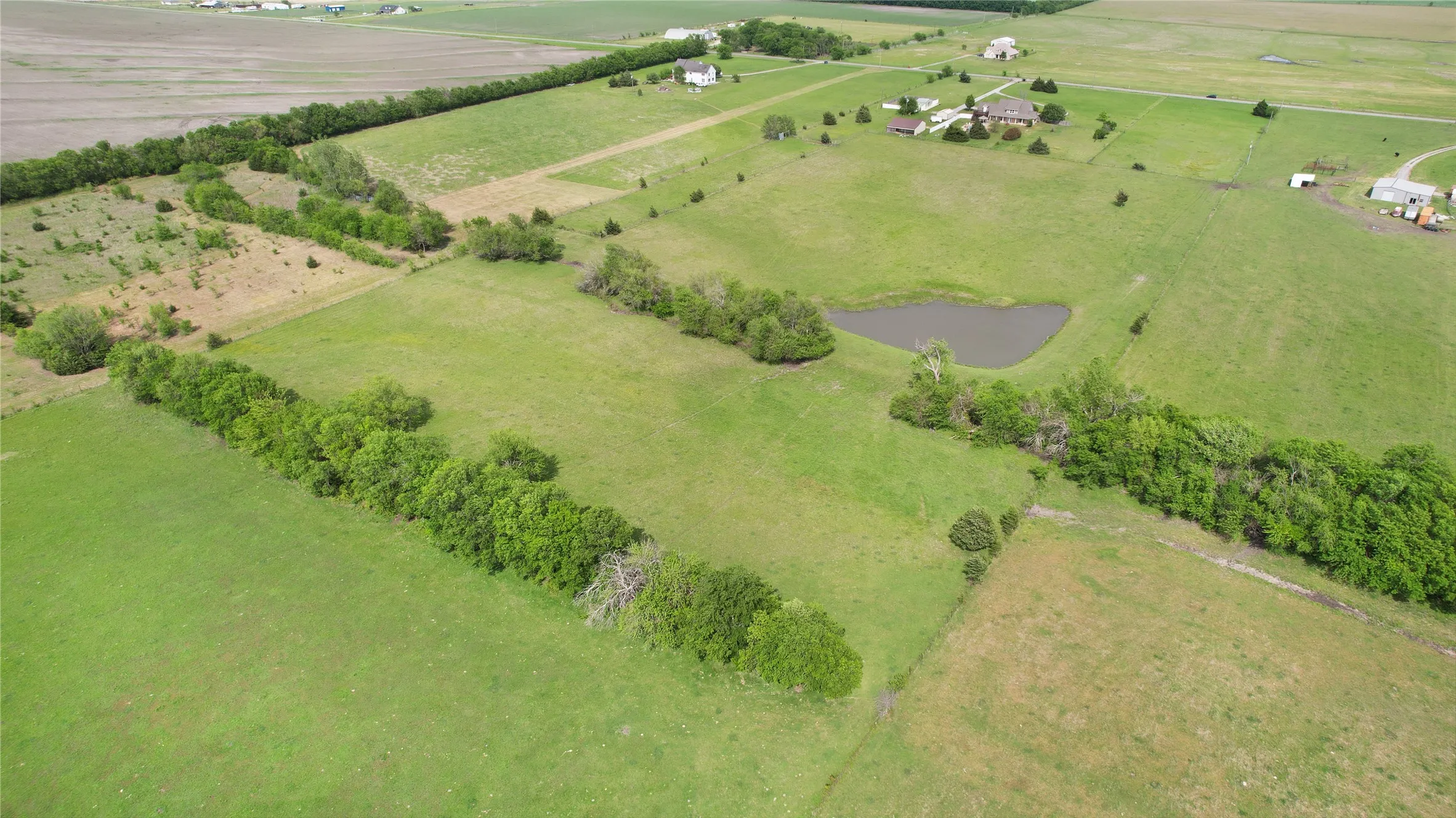 Improved Land For Sale in Grayson County , 022 EAST LINE, Whitewright, Texas 75491, 0, 0, Garage spaces, 0 Sqft, built in 0, mls#21271642, Real Estate Agent in Whitewright, Homes For Sale in Grayson county, Homes For Sale in Whitewright, Realtor in Whitewright Texas, Real Estate Brokerage Independent Realty Texas, Luminita Cordes Realtor