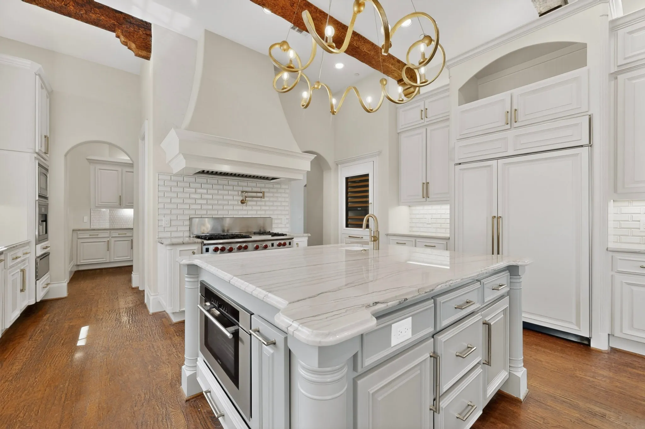Single Family Residence For Sale in Dallas County , 4424 Glenleigh Drive, Dallas, Texas 75220, 5 Bedroom, 7 Bathroom, 3 Garage spaces, 6,578 Sqft, built in 2005, mls#21260964, Real Estate Agent in Dallas, Homes For Sale in Dallas county, Homes For Sale in Dallas, Realtor in Dallas Texas, Real Estate Brokerage Independent Realty Texas, Luminita Cordes Realtor