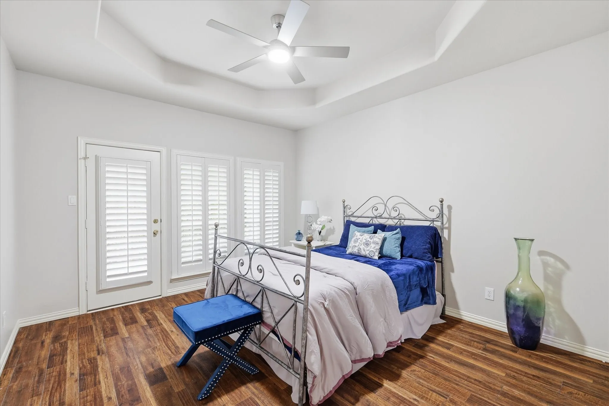 Townhouse For Sale in Dallas County , 4222 Spyglass Hill Lane, Irving, Texas 75038, 2 Bedroom, 3 Bathroom, 2 Garage spaces, 2,132 Sqft, built in 1998, mls#21270262, Real Estate Agent in Irving, Homes For Sale in Dallas county, Homes For Sale in Irving, Realtor in Irving Texas, Real Estate Brokerage Independent Realty Texas, Luminita Cordes Realtor