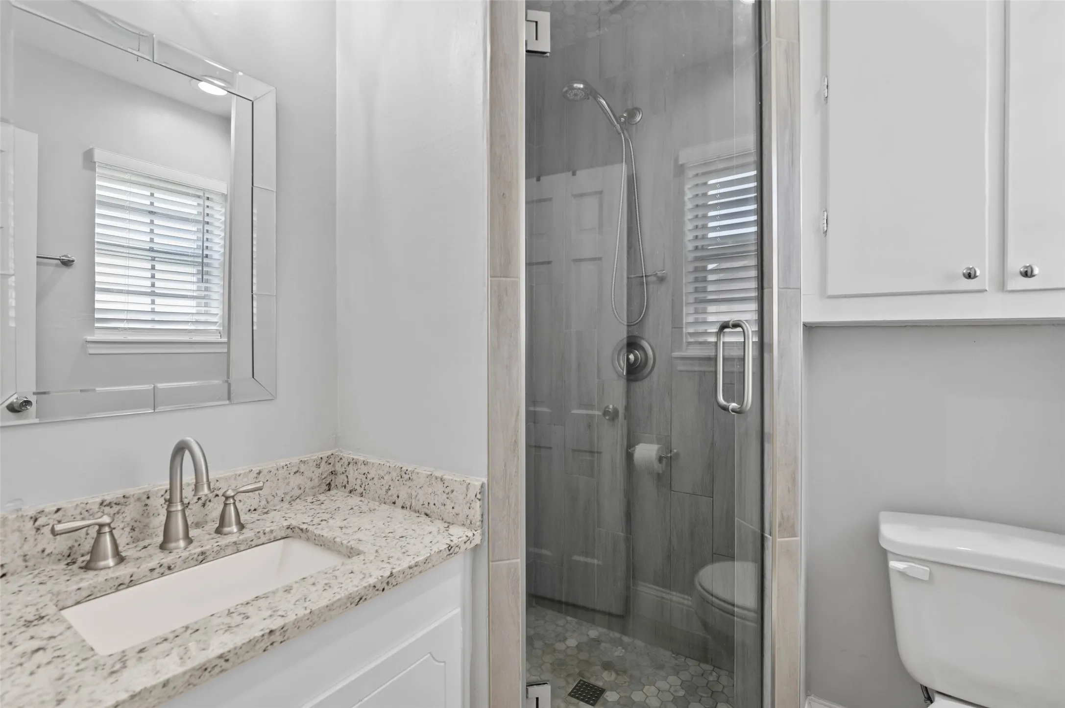 Single Family Residence For Sale in Denton County , 2202 Foxcroft Circle, Denton, Texas 76209, 3 Bedroom, 2 Bathroom, 2 Garage spaces, 1,894 Sqft, built in 1963, mls#21269367, Real Estate Agent in Denton, Homes For Sale in Denton county, Homes For Sale in Denton, Realtor in Denton Texas, Real Estate Brokerage Independent Realty Texas, Luminita Cordes Realtor