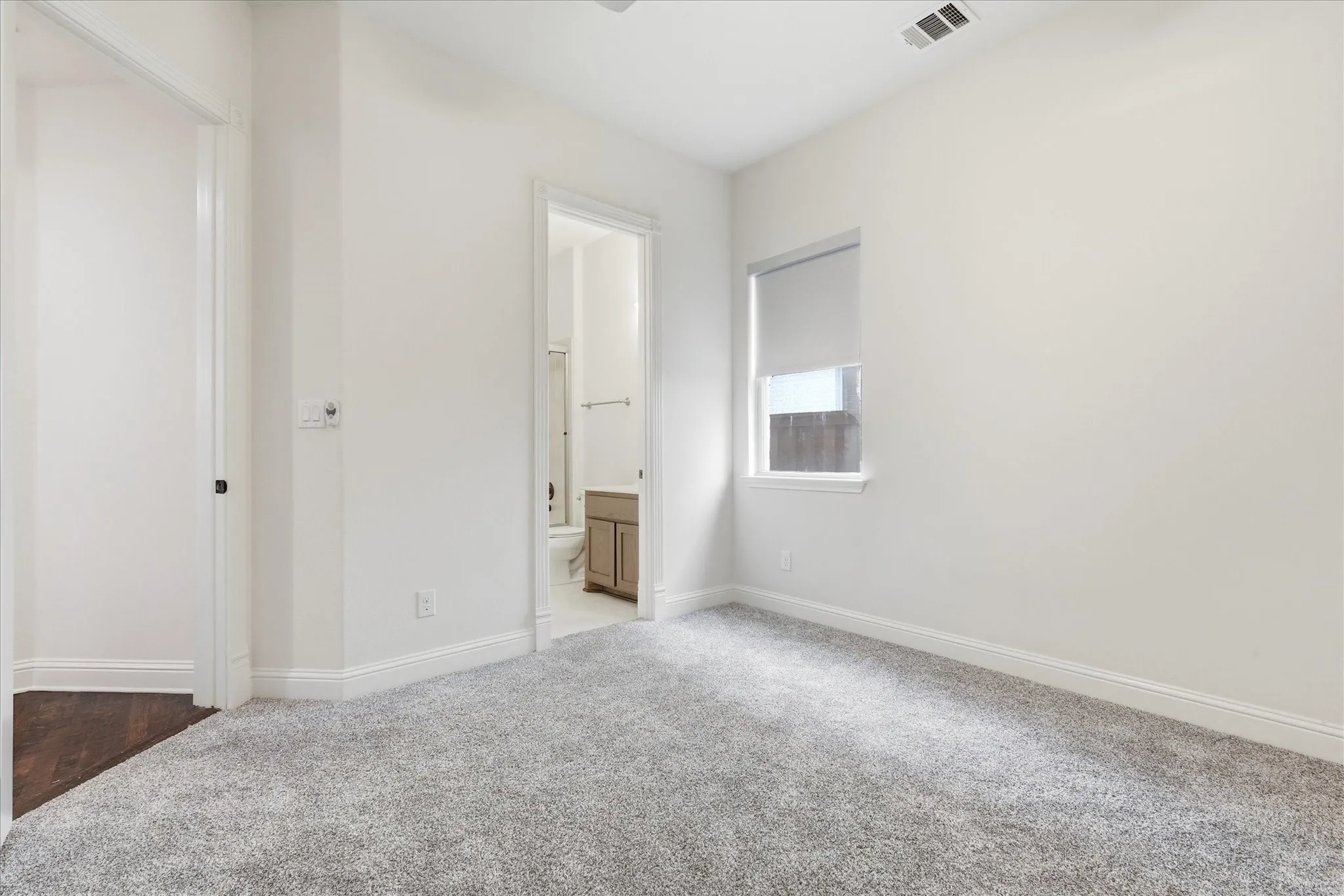 Single Family Residence For Sale in Denton County , 6625 Titus Lane, Frisco, Texas 75036, 4 Bedroom, 5 Bathroom, 2 Garage spaces, 3,685 Sqft, built in 2017, Price $879,900, mls#21268587, Real Estate Agent in Frisco, Homes For Sale in Denton county, Homes For Sale in Frisco, Realtor in Frisco Texas, Real Estate Brokerage Independent Realty Texas, Luminita Cordes Realtor