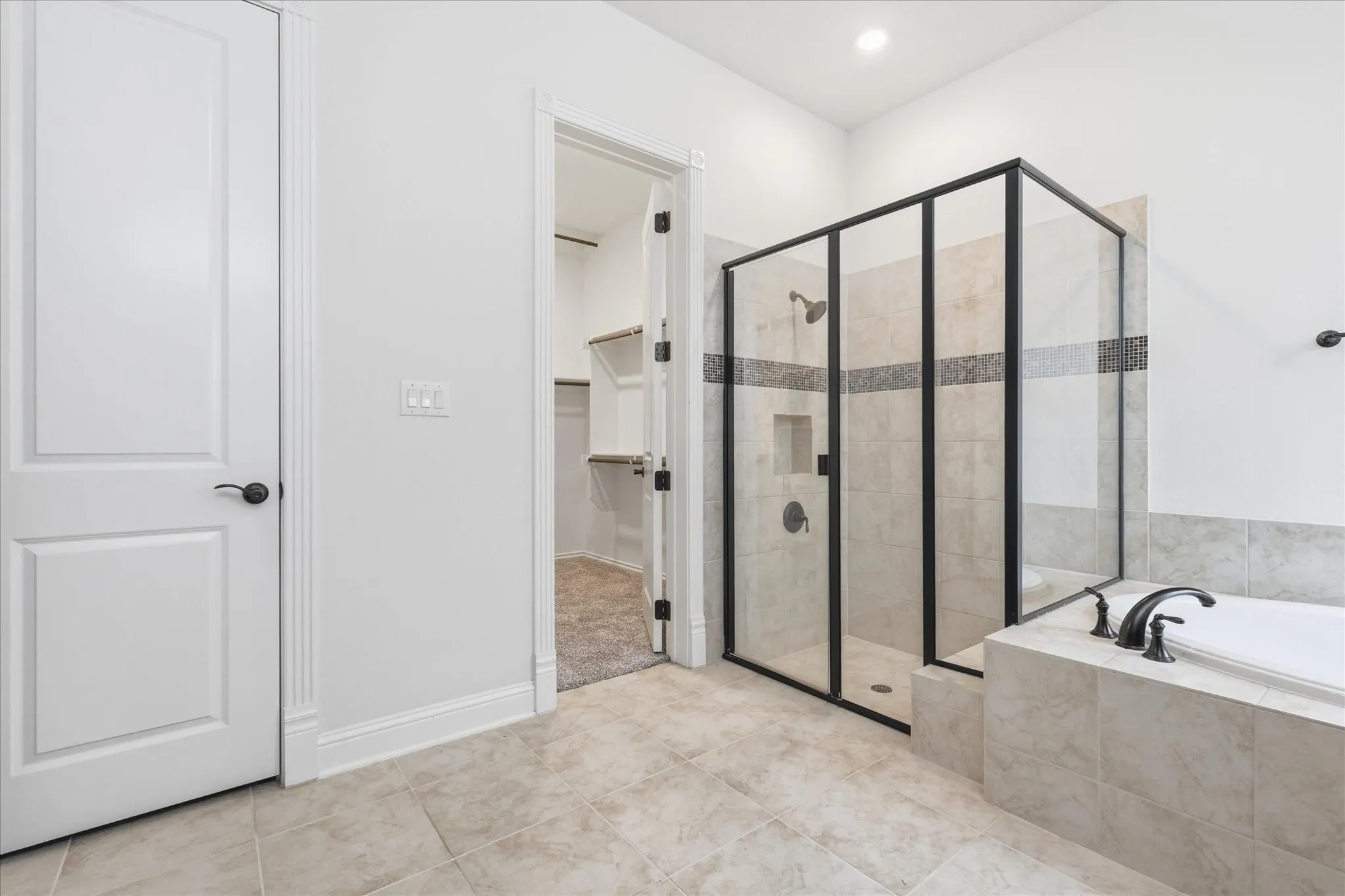 Single Family Residence For Sale in Denton County , 6625 Titus Lane, Frisco, Texas 75036, 4 Bedroom, 5 Bathroom, 2 Garage spaces, 3,685 Sqft, built in 2017, Price $879,900, mls#21268587, Real Estate Agent in Frisco, Homes For Sale in Denton county, Homes For Sale in Frisco, Realtor in Frisco Texas, Real Estate Brokerage Independent Realty Texas, Luminita Cordes Realtor