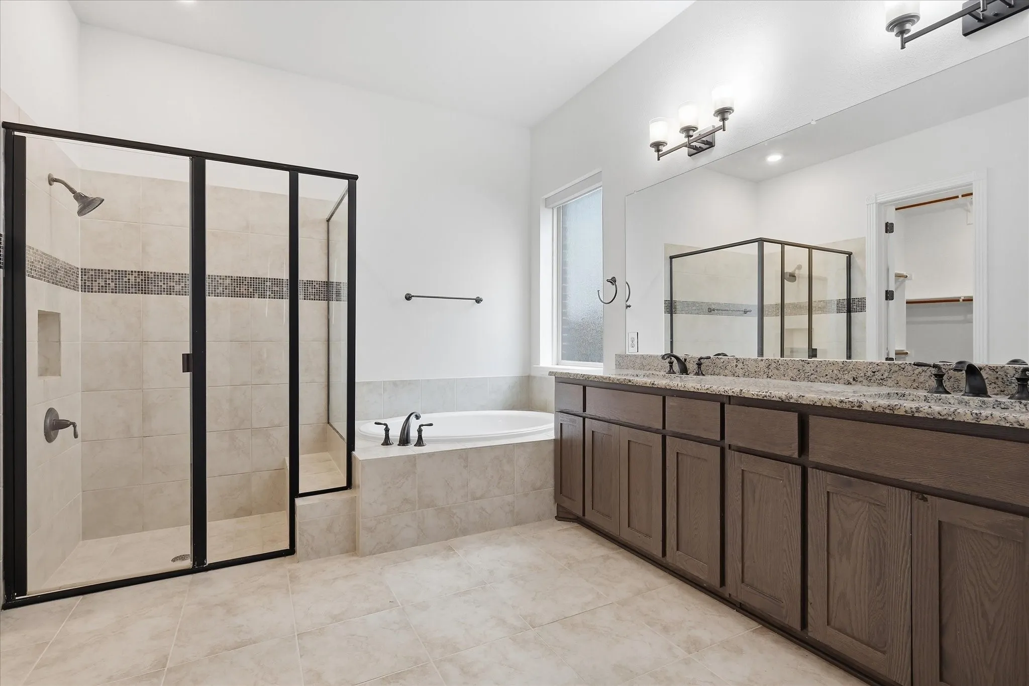 Single Family Residence For Sale in Denton County , 6625 Titus Lane, Frisco, Texas 75036, 4 Bedroom, 5 Bathroom, 2 Garage spaces, 3,685 Sqft, built in 2017, Price $879,900, mls#21268587, Real Estate Agent in Frisco, Homes For Sale in Denton county, Homes For Sale in Frisco, Realtor in Frisco Texas, Real Estate Brokerage Independent Realty Texas, Luminita Cordes Realtor
