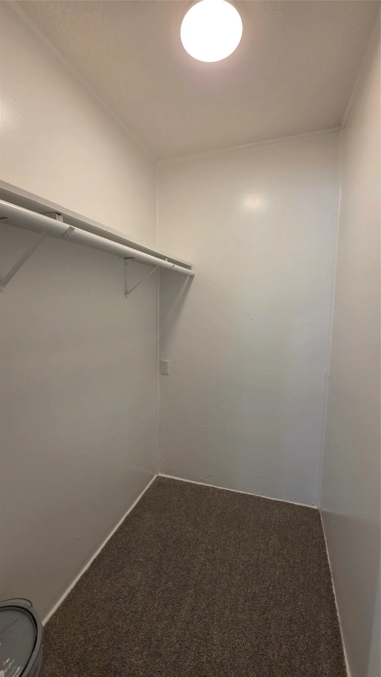 Single Family Residence For Sale in Denton County , 604 Sun Valley Drive, Denton, Texas 76209, 4 Bedroom, 2 Bathroom, Garage spaces, 1,372 Sqft, built in 1965, mls#21271708, Real Estate Agent in Denton, Homes For Sale in Denton county, Homes For Sale in Denton, Realtor in Denton Texas, Real Estate Brokerage Independent Realty Texas, Luminita Cordes Realtor