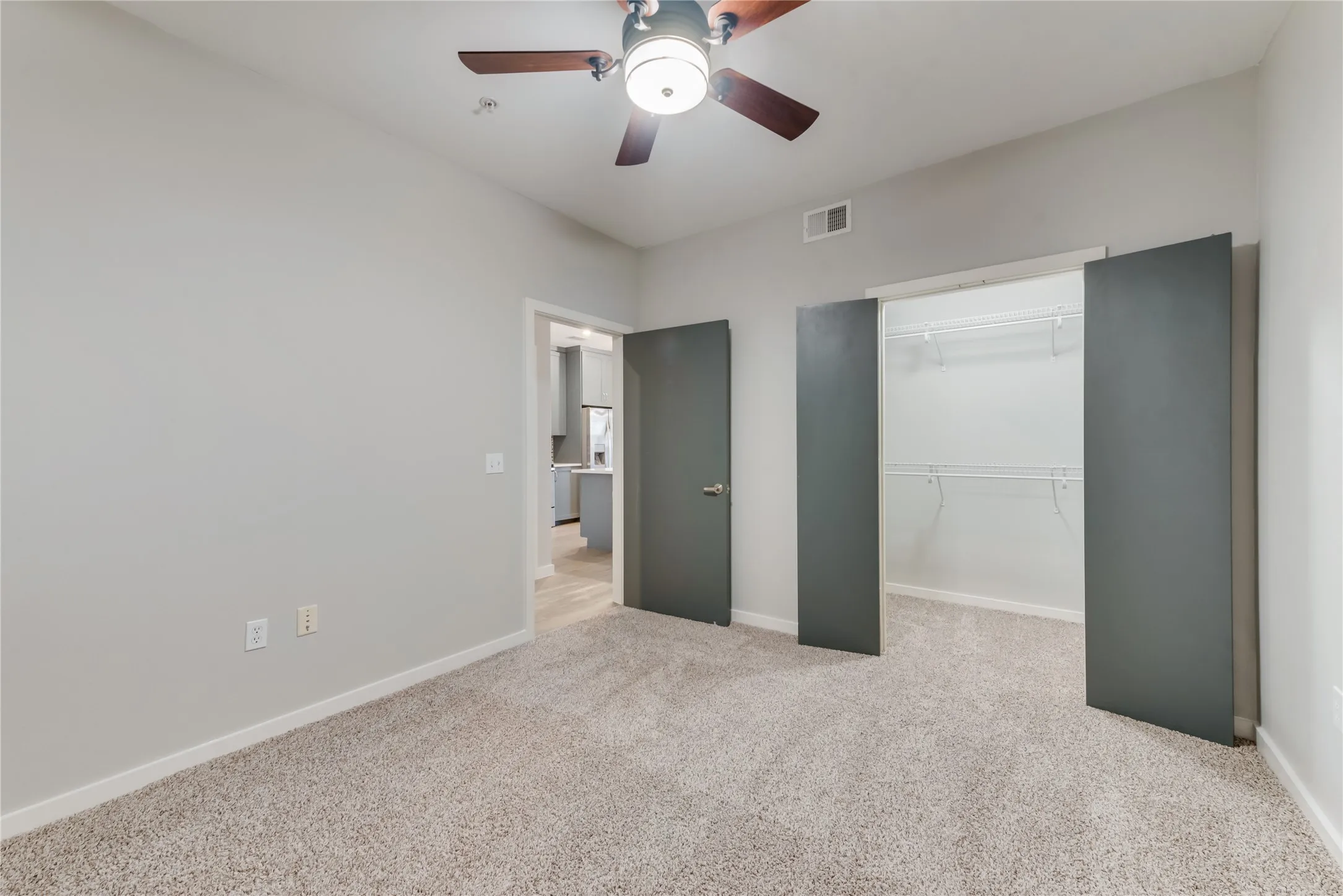 Condominium For Rent in Dallas County , 5609 Smu Boulevard 207, Dallas, Texas 75206, 2 Bedroom, 2 Bathroom, 1 Garage spaces, 1,025 Sqft, built in 2008, mls#21270374, Real Estate Agent in Dallas, Homes For Rent in Dallas county, Homes For Rent in Dallas, Realtor in Dallas Texas, Real Estate Brokerage Independent Realty Texas, Luminita Cordes Realtor
