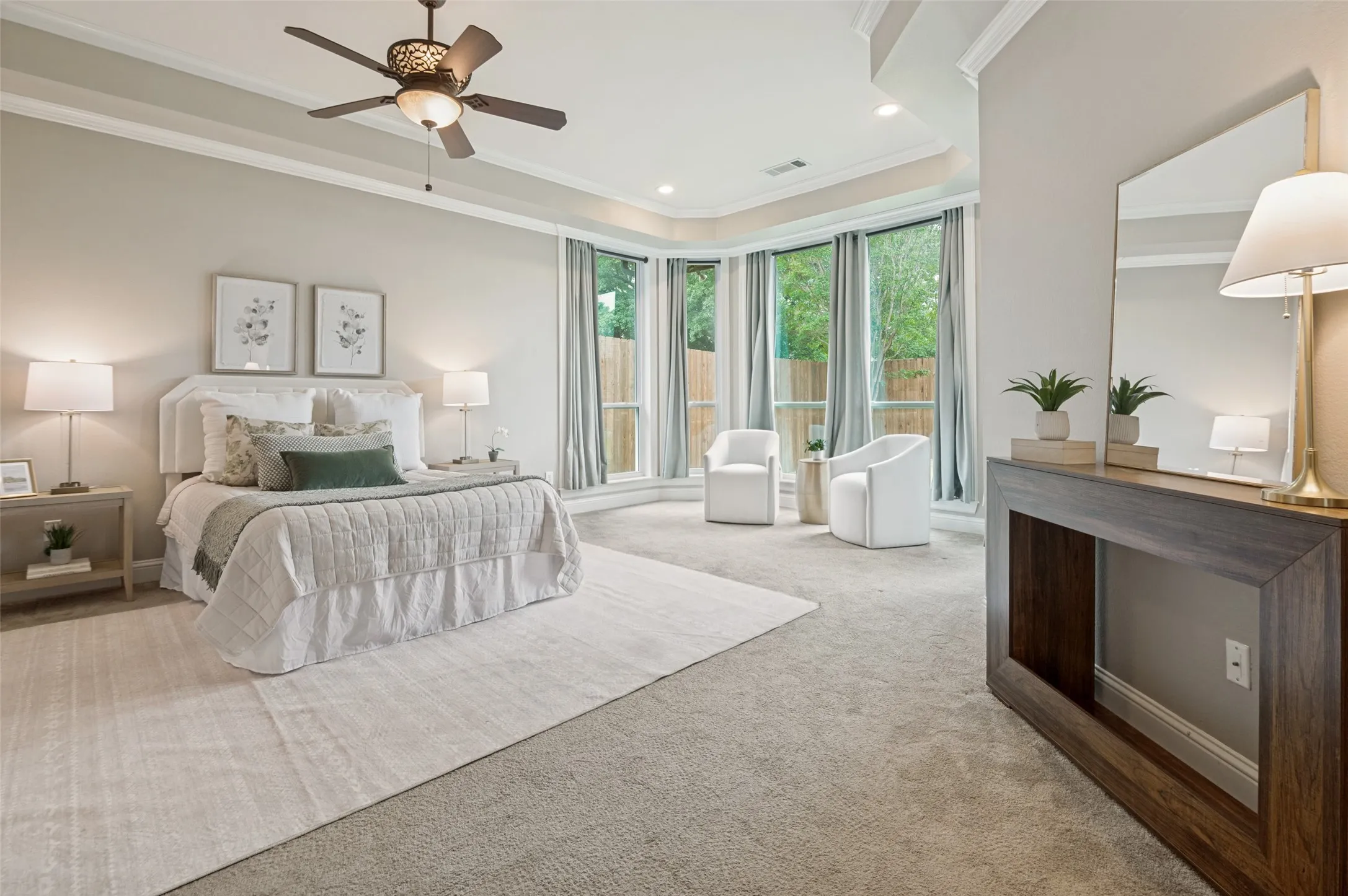 Single Family Residence For Sale in Tarrant County , 3118 Woodland Heights Circle, Colleyville, Texas 76034, 4 Bedroom, 3 Bathroom, 2 Garage spaces, 2,795 Sqft, built in 1992, mls#21267197, Real Estate Agent in Colleyville, Homes For Sale in Tarrant county, Homes For Sale in Colleyville, Realtor in Colleyville Texas, Real Estate Brokerage Independent Realty Texas, Luminita Cordes Realtor