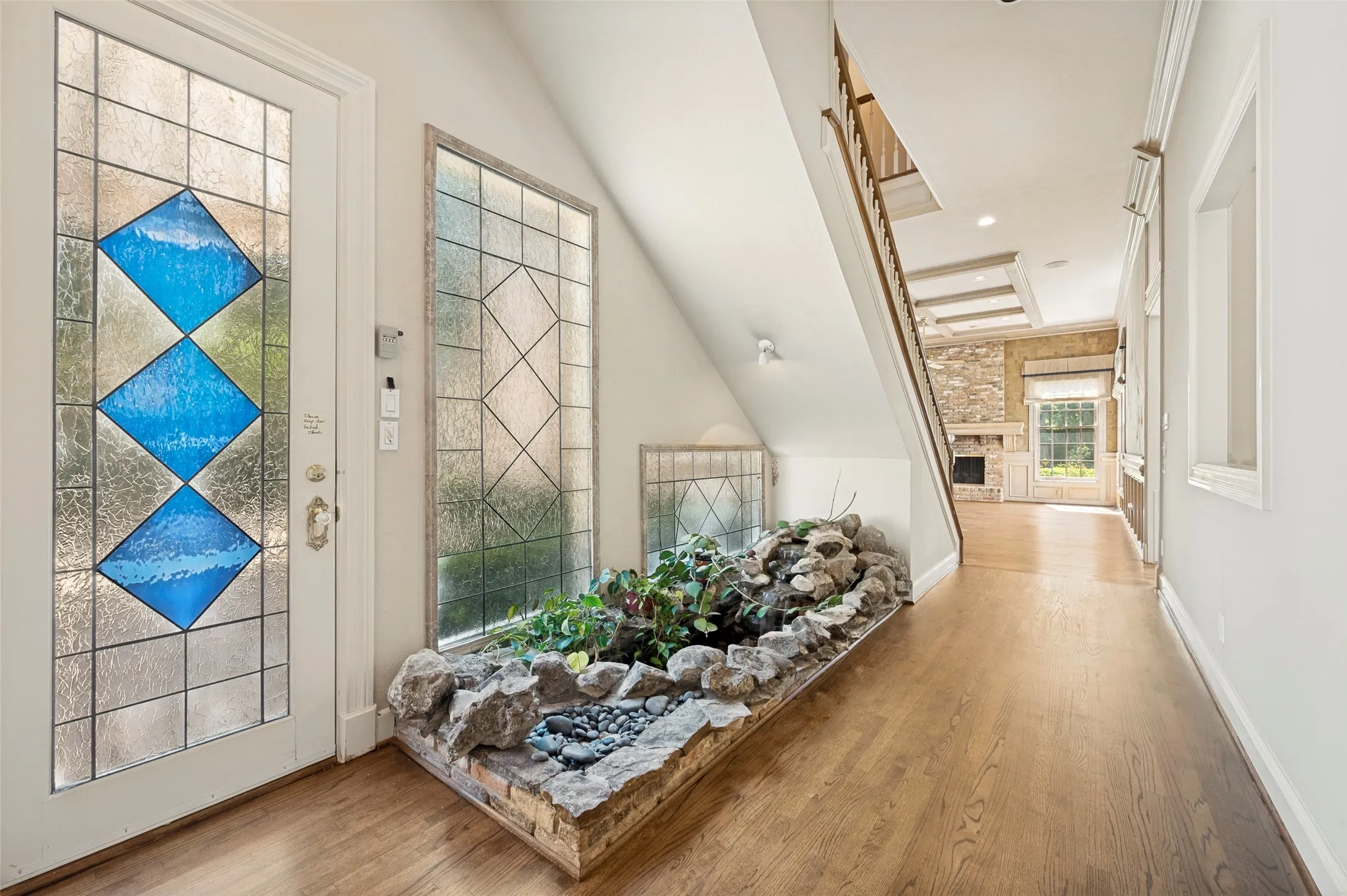 Single Family Residence For Sale in Dallas County , 10445 Strait Lane, Dallas, Texas 75229, 5 Bedrooms, 6 Bathrooms, 3 Garage spaces, 7,245 Sqft, built in 1989, Price $6,750,000, mls#21271770, Real Estate Agent in Dallas, Homes For Sale in Dallas county, Homes For Sale in Dallas, Realtor in Dallas Texas, Real Estate Brokerage Independent Realty Texas, Luminita Cordes Realtor