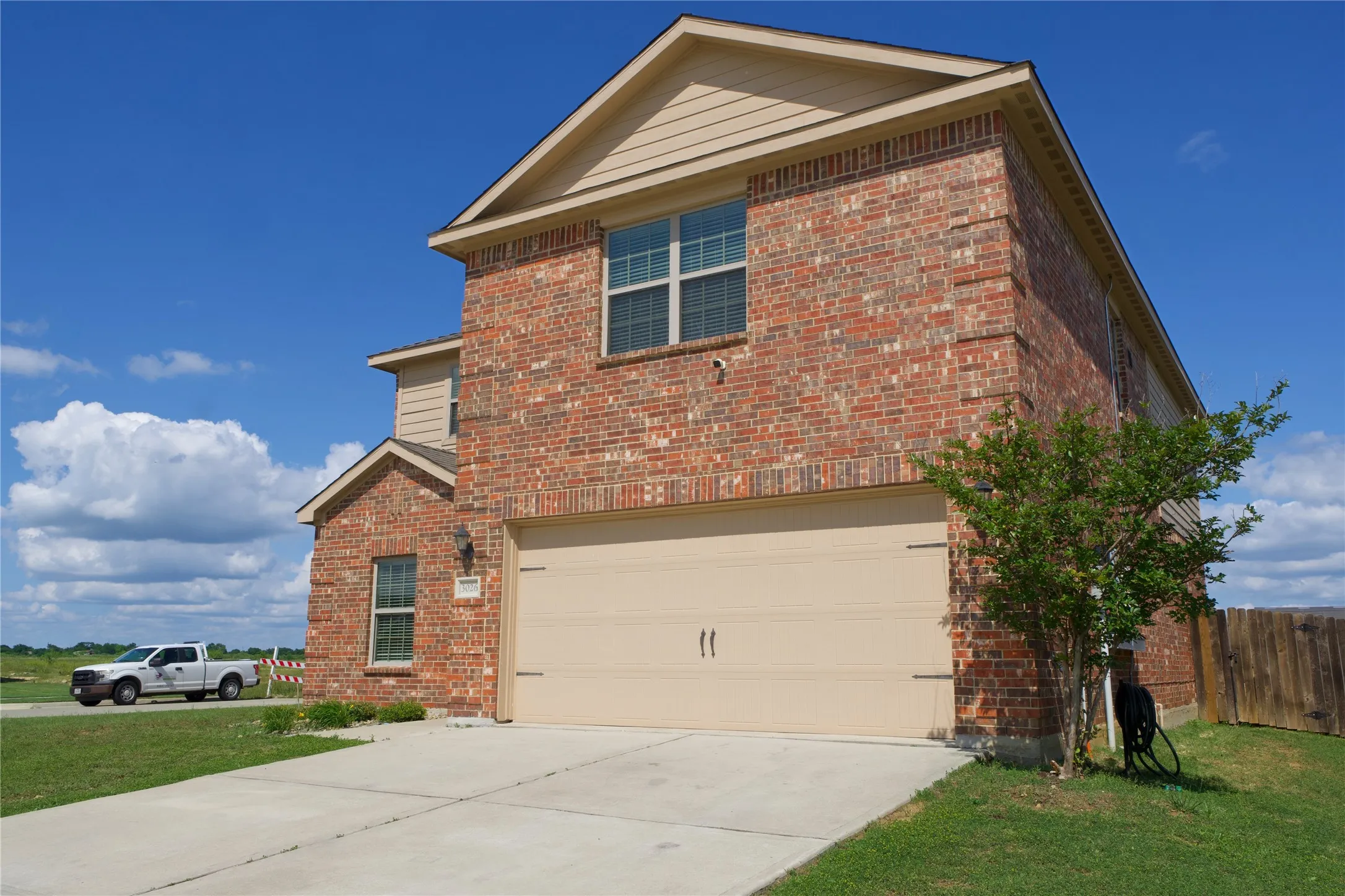 Single Family Residence For Sale in Denton County , 3026 Watercrest Drive, Sanger, Texas 76266, 5 Bedroom, 3 Bathroom, 2 Garage spaces, 2,629 Sqft, built in 2019, mls#21268175, Real Estate Agent in Sanger, Homes For Sale in Denton county, Homes For Sale in Sanger, Realtor in Sanger Texas, Real Estate Brokerage Independent Realty Texas, Luminita Cordes Realtor