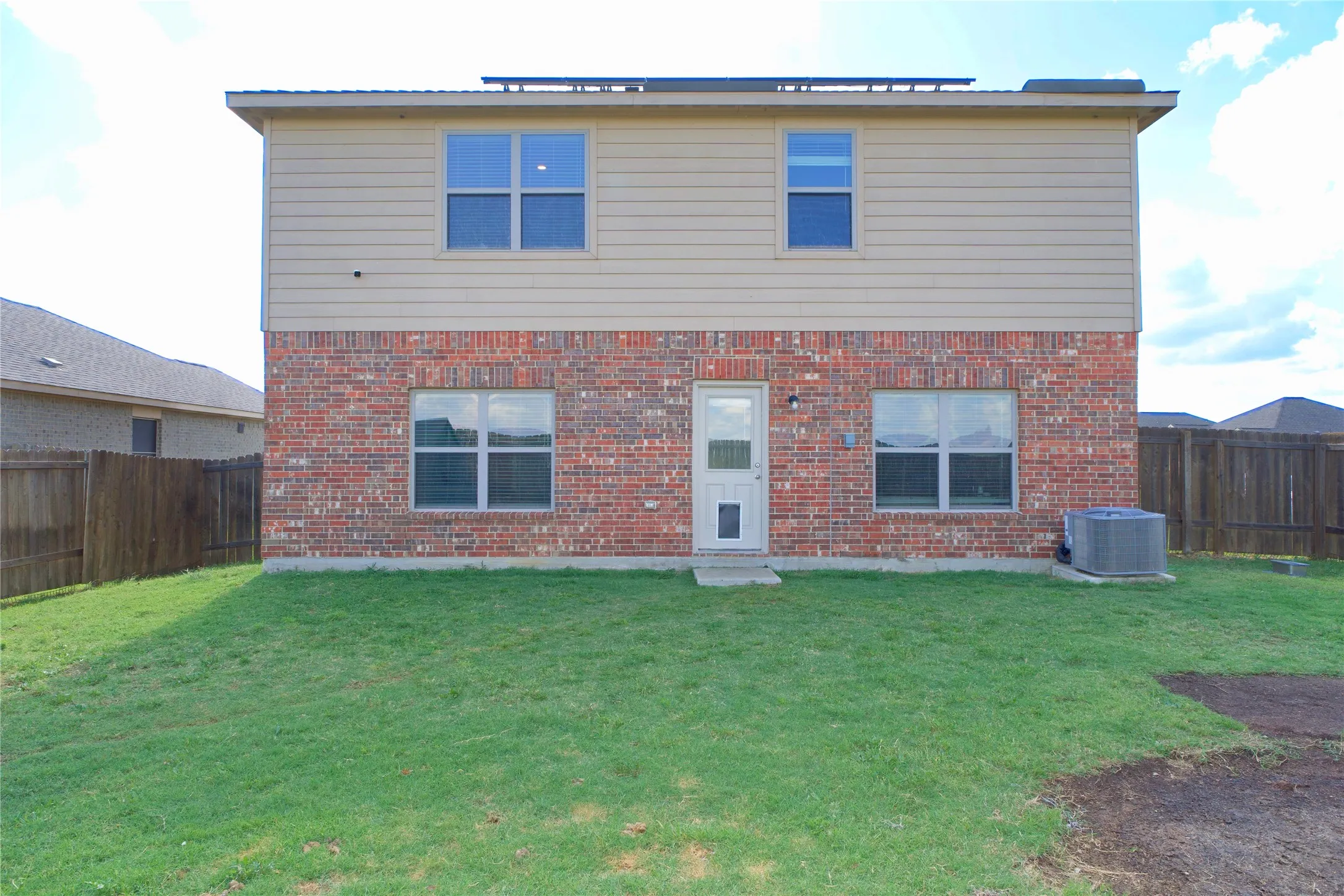 Single Family Residence For Sale in Denton County , 3026 Watercrest Drive, Sanger, Texas 76266, 5 Bedroom, 3 Bathroom, 2 Garage spaces, 2,629 Sqft, built in 2019, mls#21268175, Real Estate Agent in Sanger, Homes For Sale in Denton county, Homes For Sale in Sanger, Realtor in Sanger Texas, Real Estate Brokerage Independent Realty Texas, Luminita Cordes Realtor