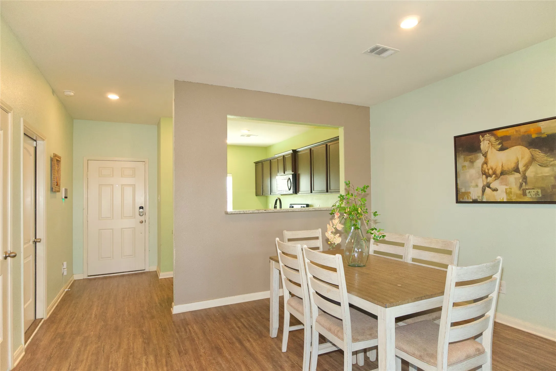 Single Family Residence For Sale in Denton County , 3026 Watercrest Drive, Sanger, Texas 76266, 5 Bedroom, 3 Bathroom, 2 Garage spaces, 2,629 Sqft, built in 2019, mls#21268175, Real Estate Agent in Sanger, Homes For Sale in Denton county, Homes For Sale in Sanger, Realtor in Sanger Texas, Real Estate Brokerage Independent Realty Texas, Luminita Cordes Realtor