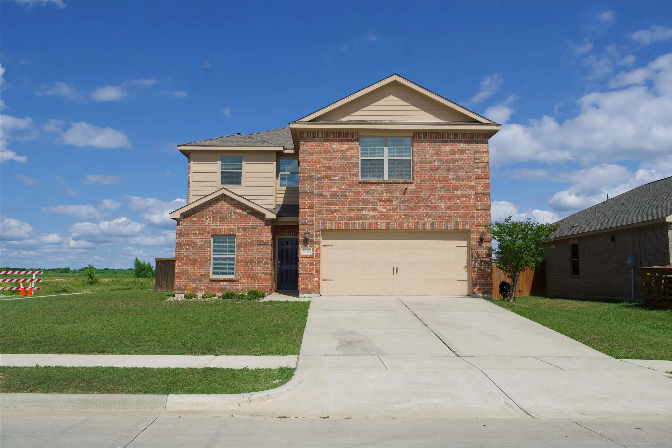 Single Family Residence For Sale in Denton County , 3026 Watercrest Drive, Sanger, Texas 76266, 5 Bedroom, 3 Bathroom, 2 Garage spaces, 2,629 Sqft, built in 2019, mls#21268175, Real Estate Agent in Sanger, Homes For Sale in Denton county, Homes For Sale in Sanger, Realtor in Sanger Texas, Real Estate Brokerage Independent Realty Texas, Luminita Cordes Realtor