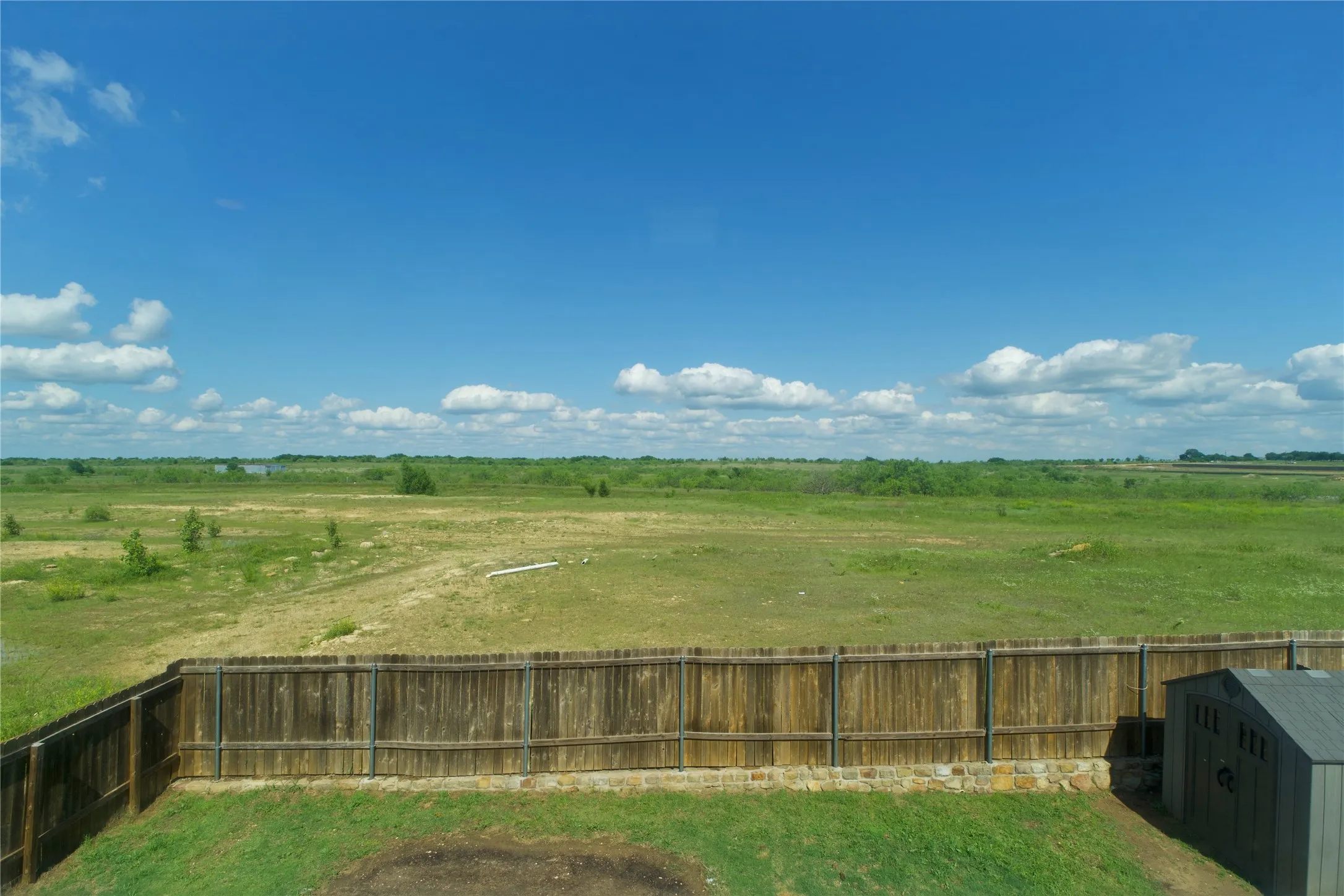 Single Family Residence For Sale in Denton County , 3026 Watercrest Drive, Sanger, Texas 76266, 5 Bedroom, 3 Bathroom, 2 Garage spaces, 2,629 Sqft, built in 2019, mls#21268175, Real Estate Agent in Sanger, Homes For Sale in Denton county, Homes For Sale in Sanger, Realtor in Sanger Texas, Real Estate Brokerage Independent Realty Texas, Luminita Cordes Realtor