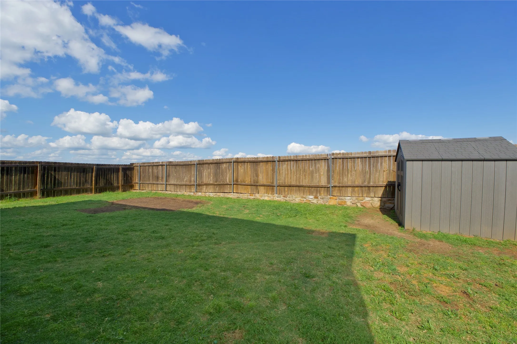 Single Family Residence For Sale in Denton County , 3026 Watercrest Drive, Sanger, Texas 76266, 5 Bedroom, 3 Bathroom, 2 Garage spaces, 2,629 Sqft, built in 2019, mls#21268175, Real Estate Agent in Sanger, Homes For Sale in Denton county, Homes For Sale in Sanger, Realtor in Sanger Texas, Real Estate Brokerage Independent Realty Texas, Luminita Cordes Realtor