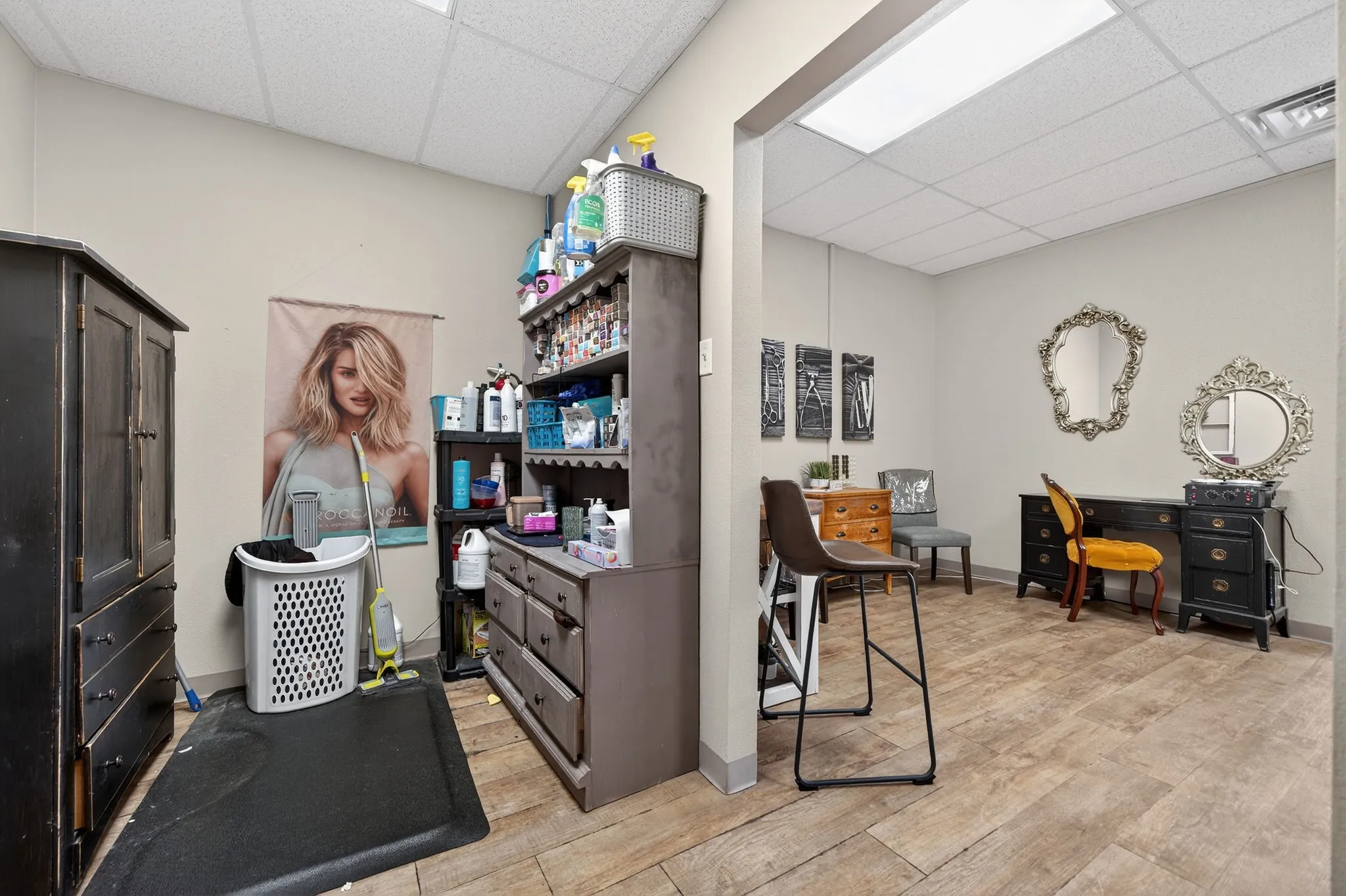 Business For Rent in Hopkins County , 200 Shannon Road W 206, Sulphur Springs, Texas 75482, 0, 0, Garage spaces, 0 Sqft, built in 1972, Price $1,400, mls#21271717, Real Estate Agent in Sulphur Springs, Homes For Rent in Hopkins county, Homes For Rent in Sulphur Springs, Realtor in Sulphur Springs Texas, Real Estate Brokerage Independent Realty Texas, Luminita Cordes Realtor