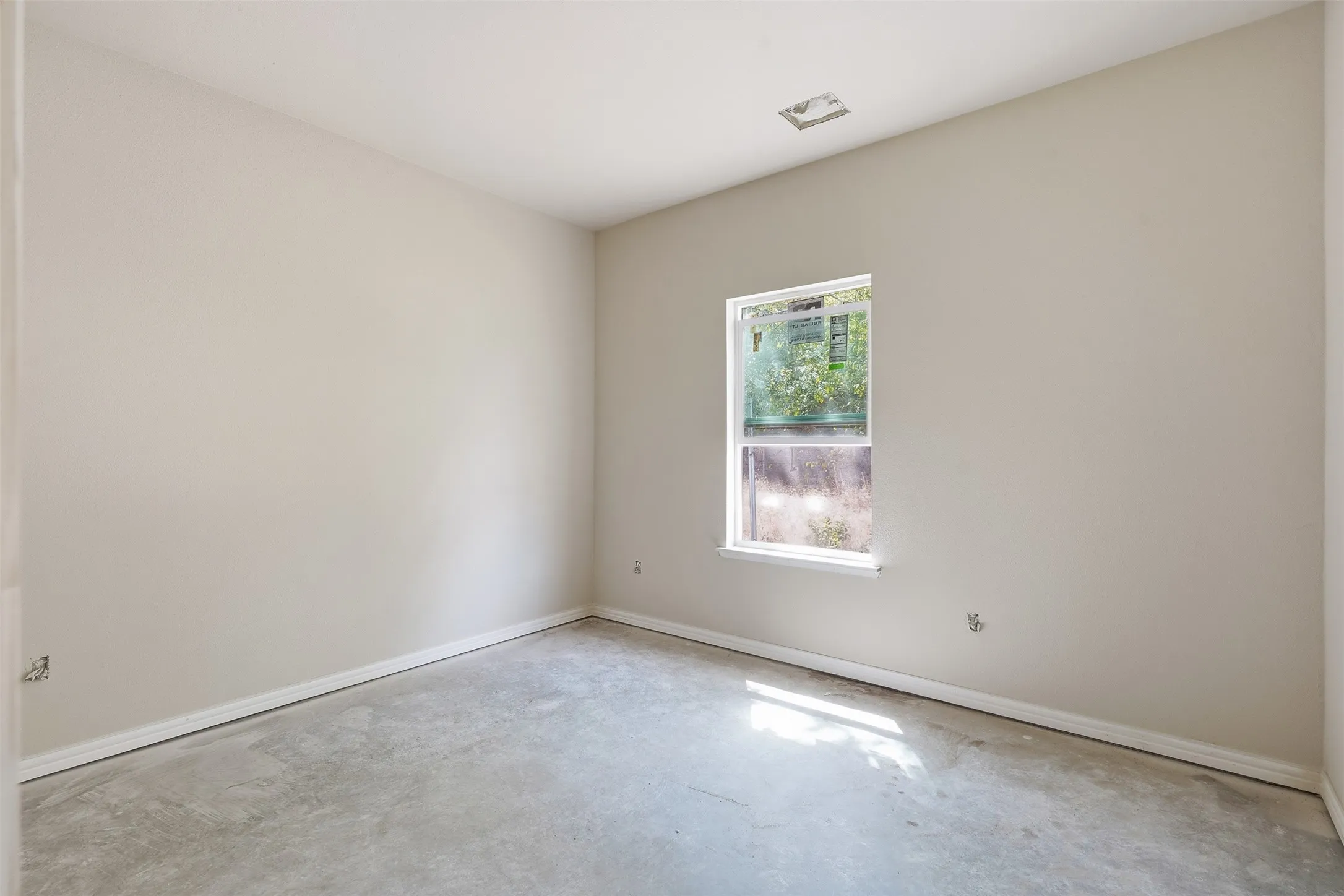 Single Family Residence For Sale in Johnson County , 306 Royal Street, Cleburne, Texas 76031, 3 Bedroom, 2 Bathroom, 2 Garage spaces, 1,607 Sqft, built in 2026, mls#21268038, Real Estate Agent in Cleburne, Homes For Sale in Johnson county, Homes For Sale in Cleburne, Realtor in Cleburne Texas, Real Estate Brokerage Independent Realty Texas, Luminita Cordes Realtor