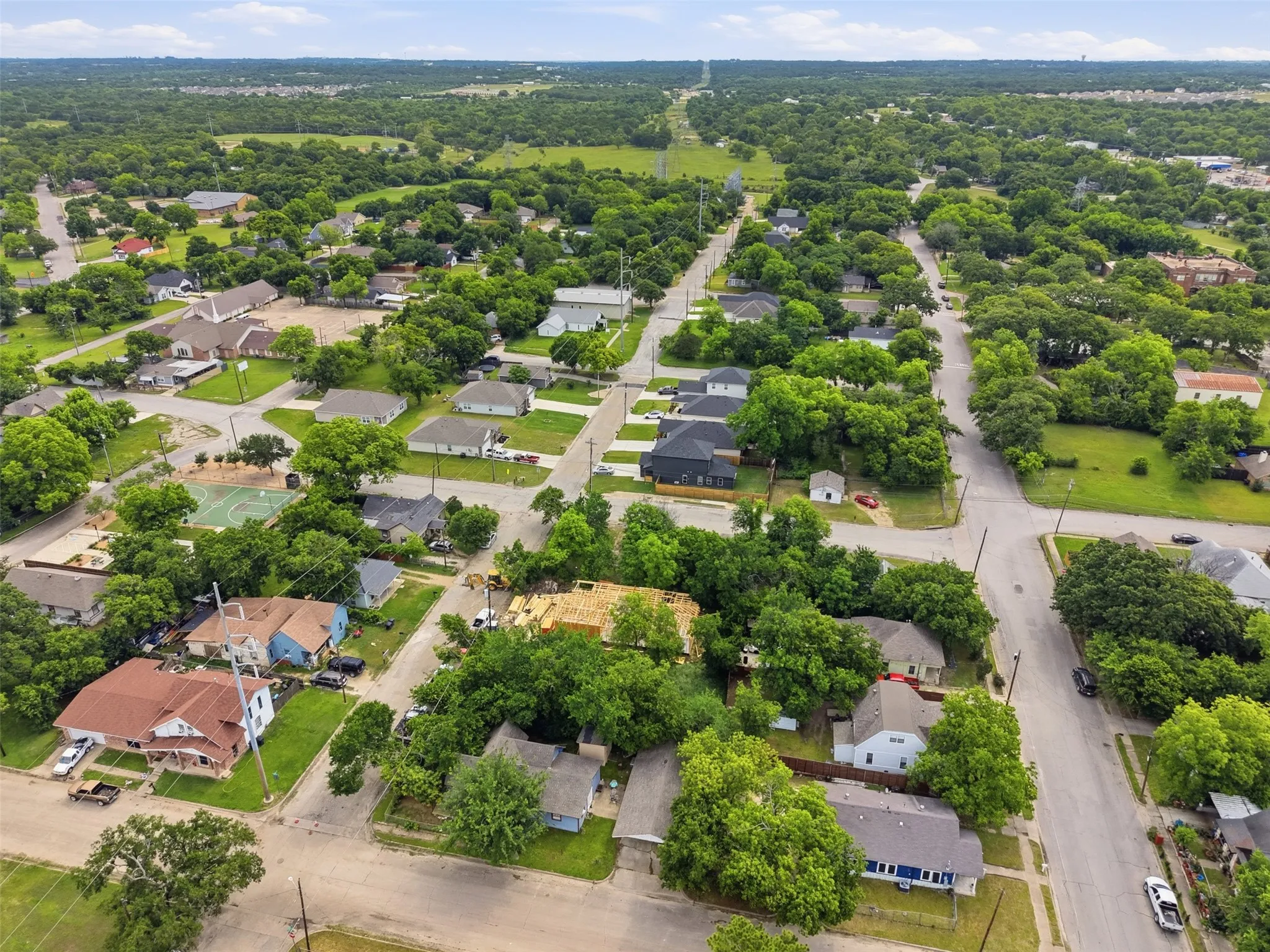 Single Family Residence For Sale in Johnson County , 306 Royal Street, Cleburne, Texas 76031, 3 Bedroom, 2 Bathroom, 2 Garage spaces, 1,607 Sqft, built in 2026, mls#21268038, Real Estate Agent in Cleburne, Homes For Sale in Johnson county, Homes For Sale in Cleburne, Realtor in Cleburne Texas, Real Estate Brokerage Independent Realty Texas, Luminita Cordes Realtor