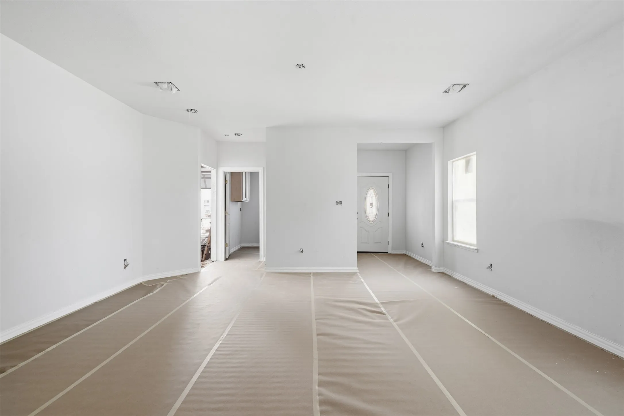 Single Family Residence For Sale in Johnson County , 306 Royal Street, Cleburne, Texas 76031, 3 Bedroom, 2 Bathroom, 2 Garage spaces, 1,607 Sqft, built in 2026, mls#21268038, Real Estate Agent in Cleburne, Homes For Sale in Johnson county, Homes For Sale in Cleburne, Realtor in Cleburne Texas, Real Estate Brokerage Independent Realty Texas, Luminita Cordes Realtor