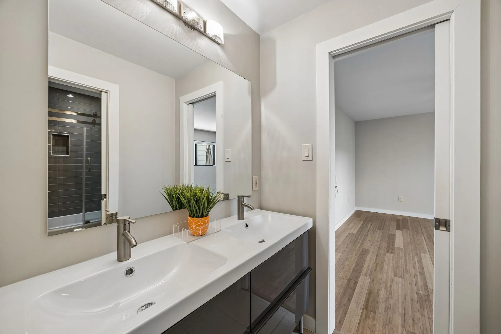 Jack & Jill bathroom