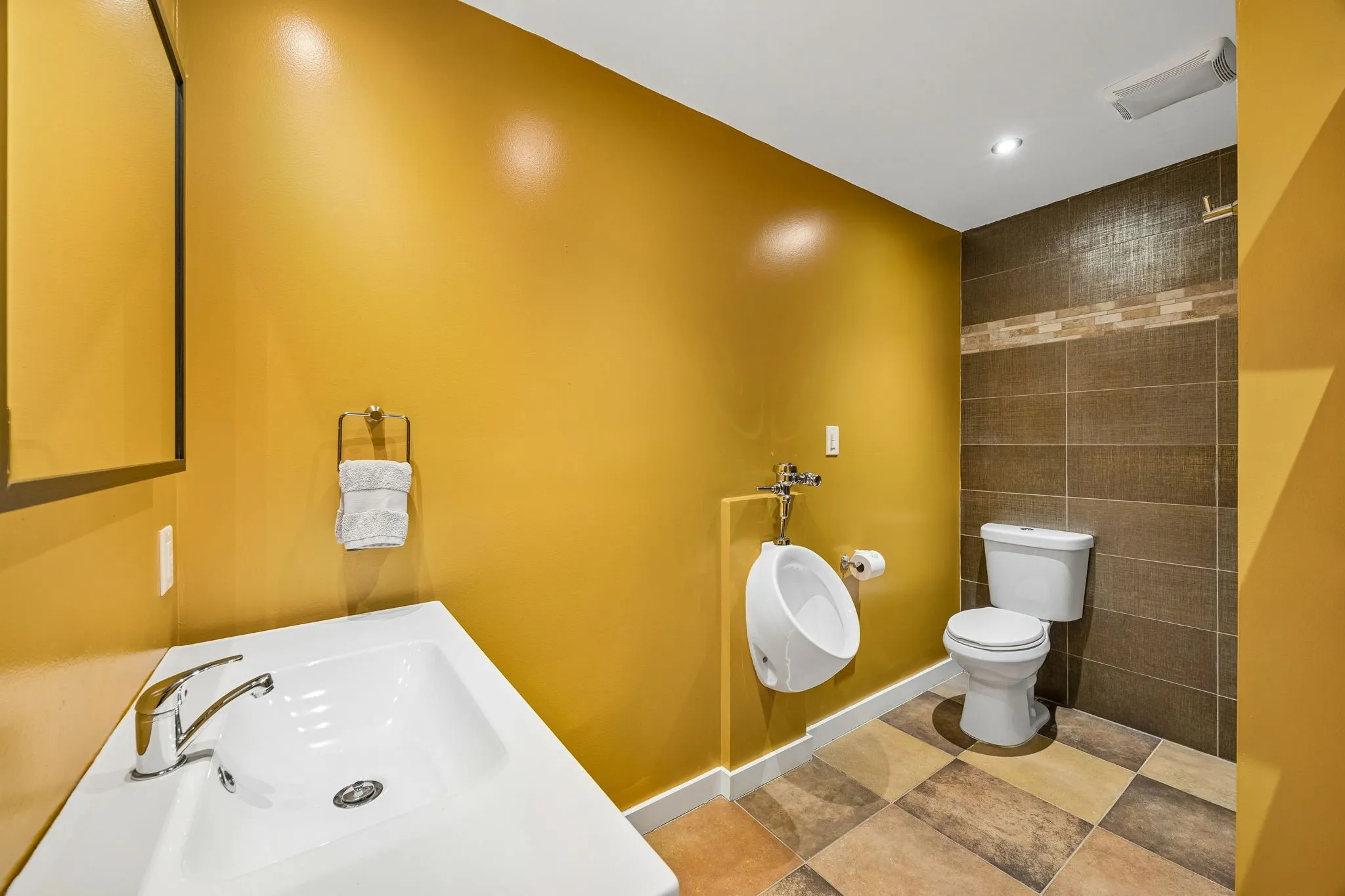 Guest bathroom