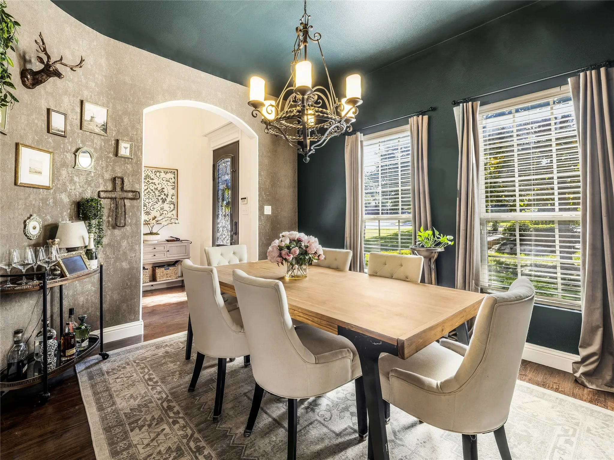 Single Family Residence For Sale in Denton County , 3023 Kiln Drive, Corinth, Texas 76210, 4 Bedroom, 3 Bathroom, 3 Garage spaces, 3,335 Sqft, built in 2010, mls#21268007, Real Estate Agent in Corinth, Homes For Sale in Denton county, Homes For Sale in Corinth, Realtor in Corinth Texas, Real Estate Brokerage Independent Realty Texas, Luminita Cordes Realtor