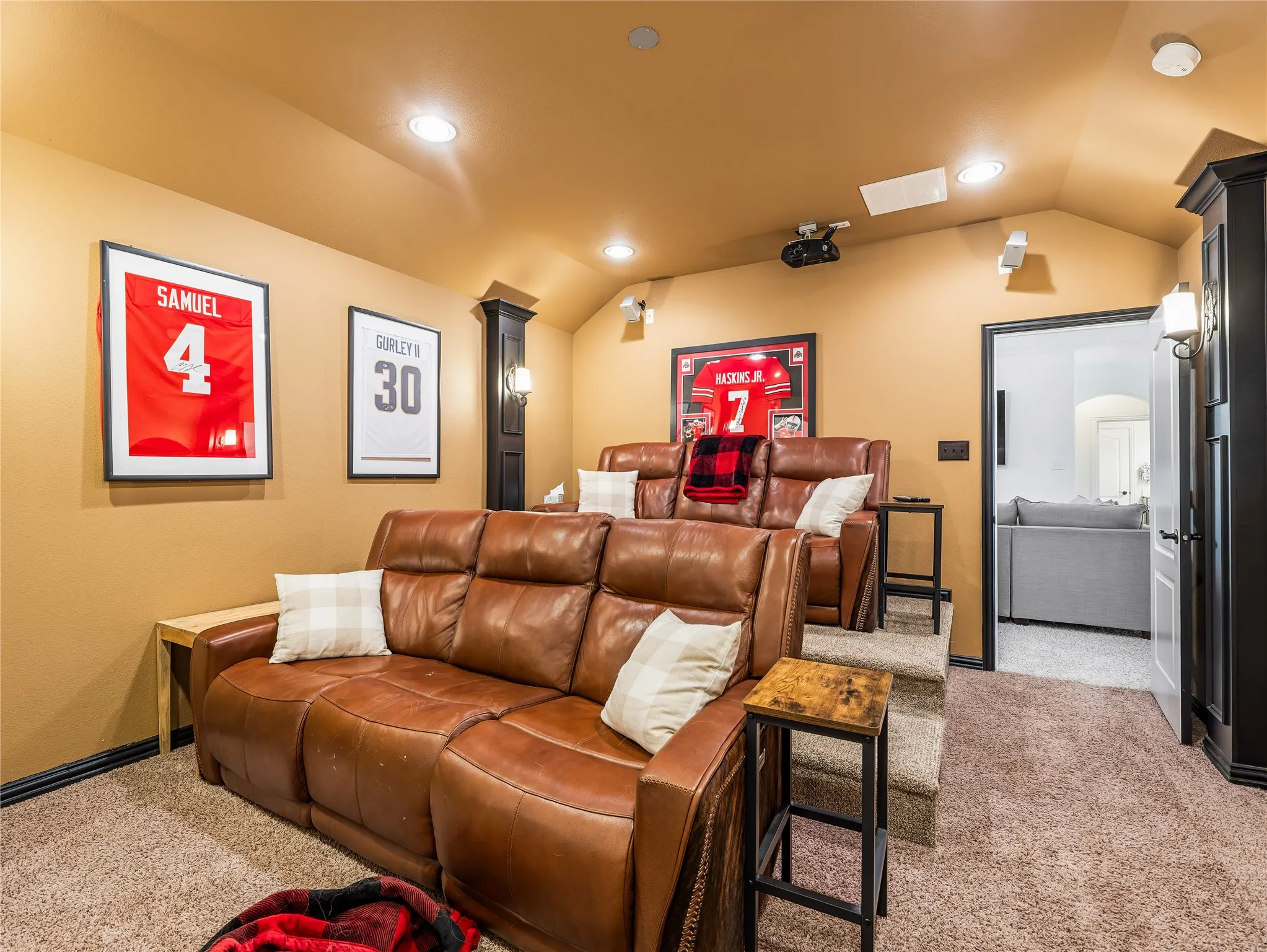 Single Family Residence For Sale in Denton County , 3023 Kiln Drive, Corinth, Texas 76210, 4 Bedroom, 3 Bathroom, 3 Garage spaces, 3,335 Sqft, built in 2010, mls#21268007, Real Estate Agent in Corinth, Homes For Sale in Denton county, Homes For Sale in Corinth, Realtor in Corinth Texas, Real Estate Brokerage Independent Realty Texas, Luminita Cordes Realtor