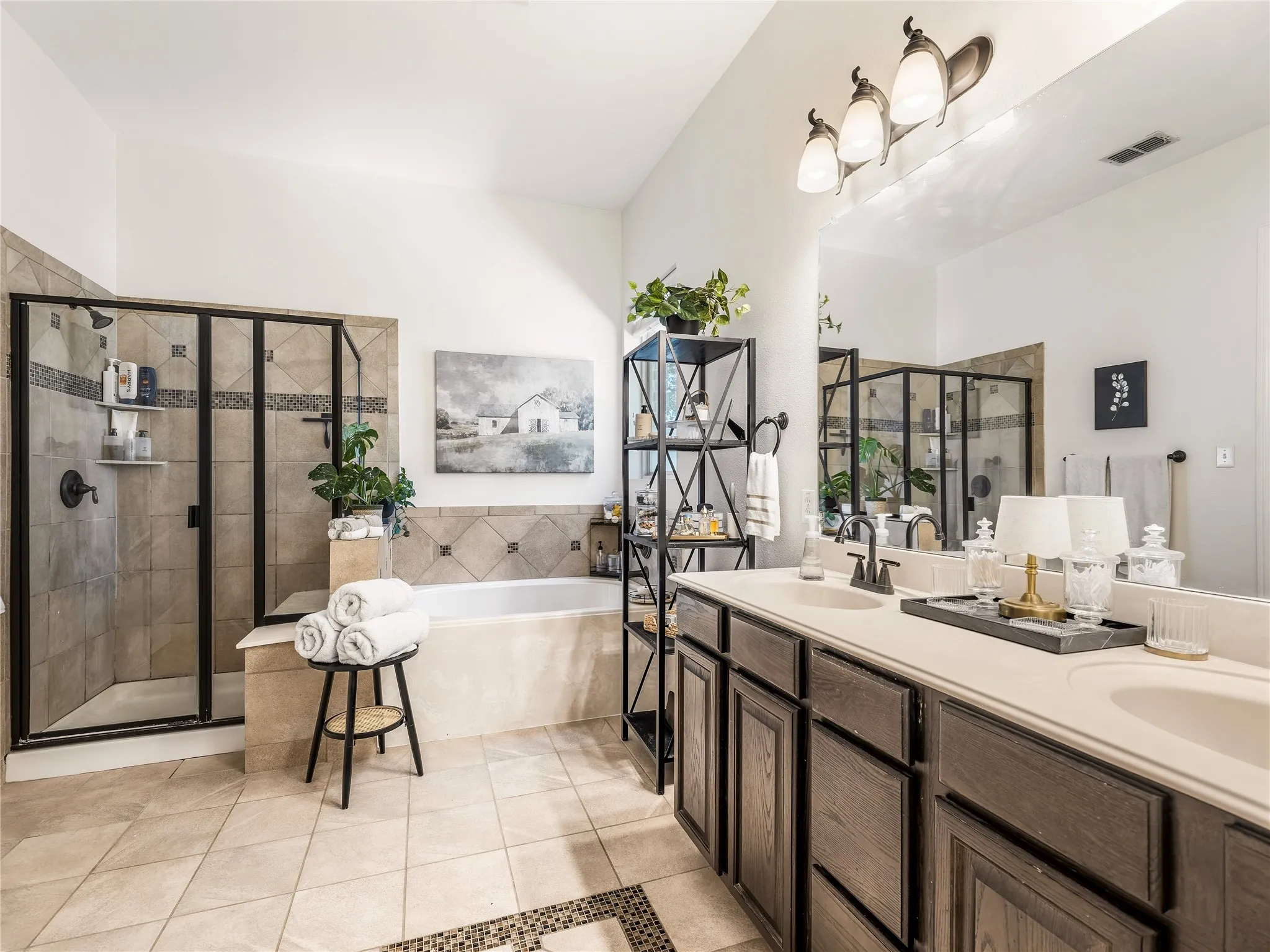 Single Family Residence For Sale in Denton County , 3023 Kiln Drive, Corinth, Texas 76210, 4 Bedroom, 3 Bathroom, 3 Garage spaces, 3,335 Sqft, built in 2010, mls#21268007, Real Estate Agent in Corinth, Homes For Sale in Denton county, Homes For Sale in Corinth, Realtor in Corinth Texas, Real Estate Brokerage Independent Realty Texas, Luminita Cordes Realtor