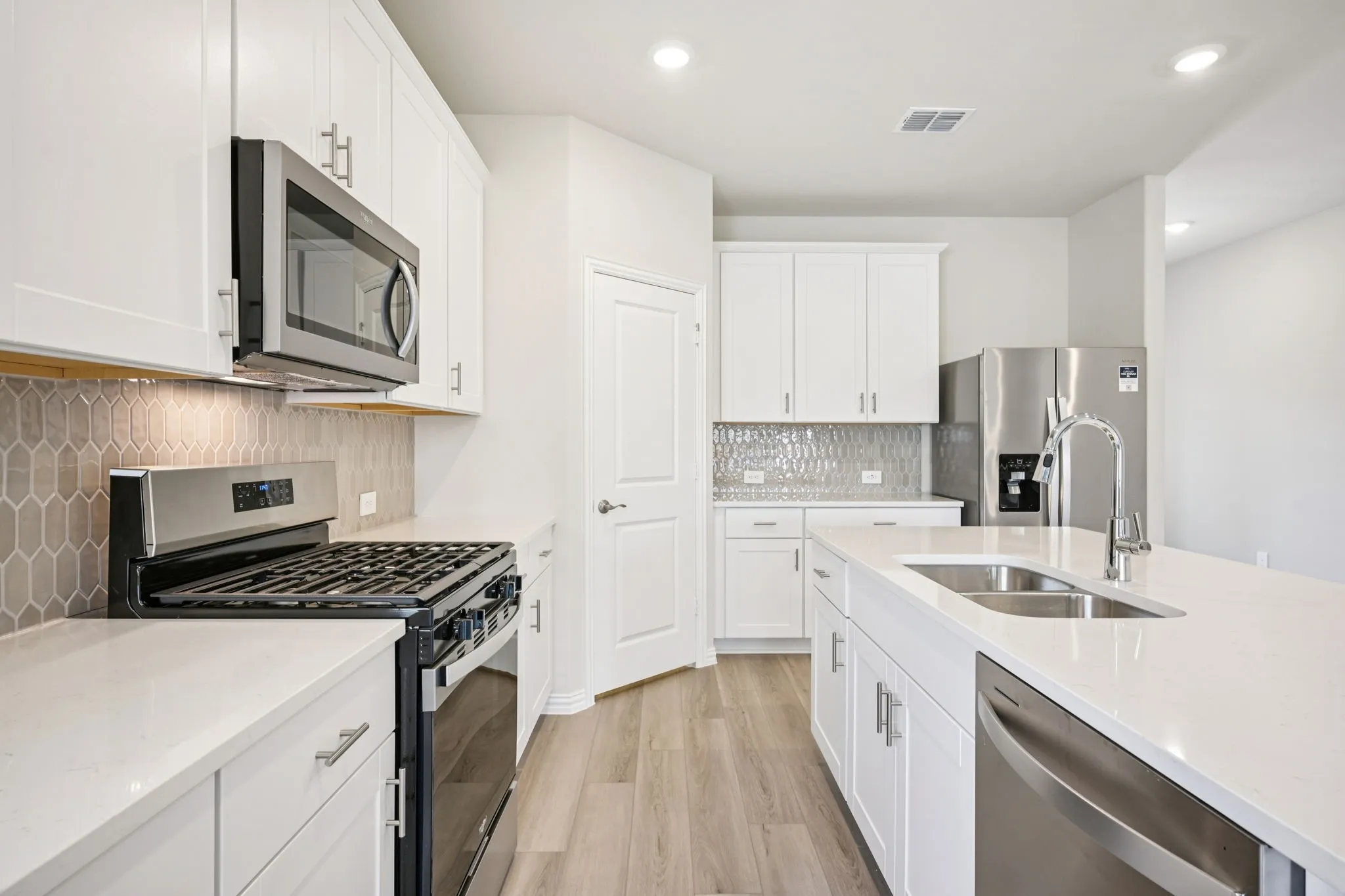 Photo is not of the actual home, but is an inspirational photo of builder’s model home and may depict options, furnishings, and/or decorator features that are not included.