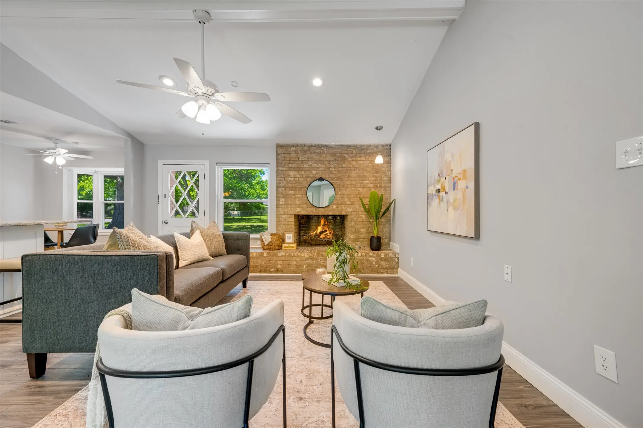 Single Family Residence For Sale in Hunt County , 3011 Tanglewood Drive, Commerce, Texas 75428, 3 Bedroom, 2 Bathroom, 2 Garage spaces, 1,890 Sqft, built in 1967, mls#21271788, Real Estate Agent in Commerce, Homes For Sale in Hunt county, Homes For Sale in Commerce, Realtor in Commerce Texas, Real Estate Brokerage Independent Realty Texas, Luminita Cordes Realtor