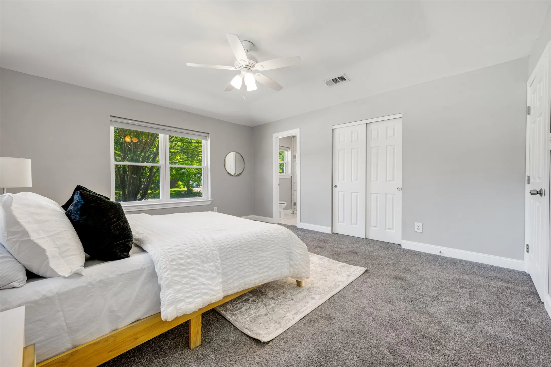 Single Family Residence For Sale in Hunt County , 3011 Tanglewood Drive, Commerce, Texas 75428, 3 Bedroom, 2 Bathroom, 2 Garage spaces, 1,890 Sqft, built in 1967, mls#21271788, Real Estate Agent in Commerce, Homes For Sale in Hunt county, Homes For Sale in Commerce, Realtor in Commerce Texas, Real Estate Brokerage Independent Realty Texas, Luminita Cordes Realtor
