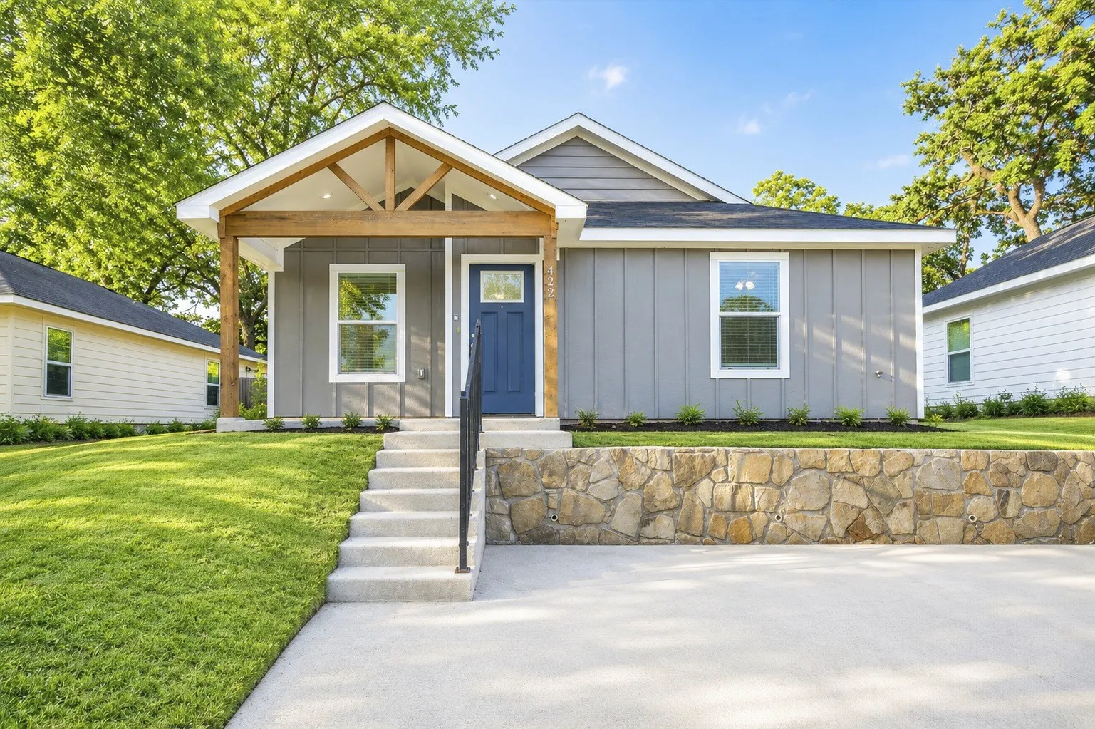 Single Family Residence For Sale in Grayson County , 422 E Shepherd Street, Denison, Texas 75021, 3 Bedroom, 2 Bathroom, Garage spaces, 1,170 Sqft, built in 2022, mls#21263675, Real Estate Agent in Denison, Homes For Sale in Grayson county, Homes For Sale in Denison, Realtor in Denison Texas, Real Estate Brokerage Independent Realty Texas, Luminita Cordes Realtor