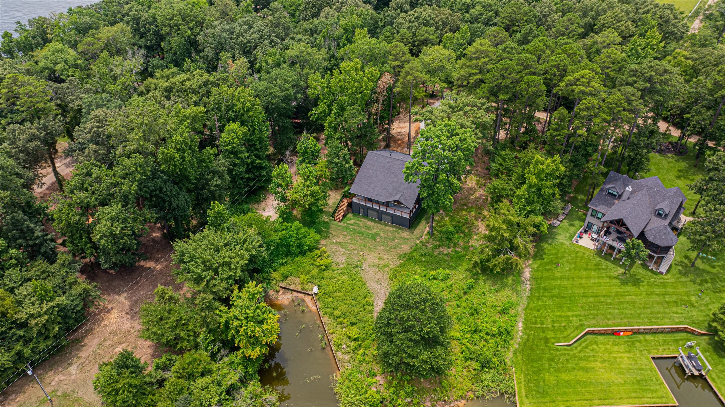 Wooded lot with waterfront access