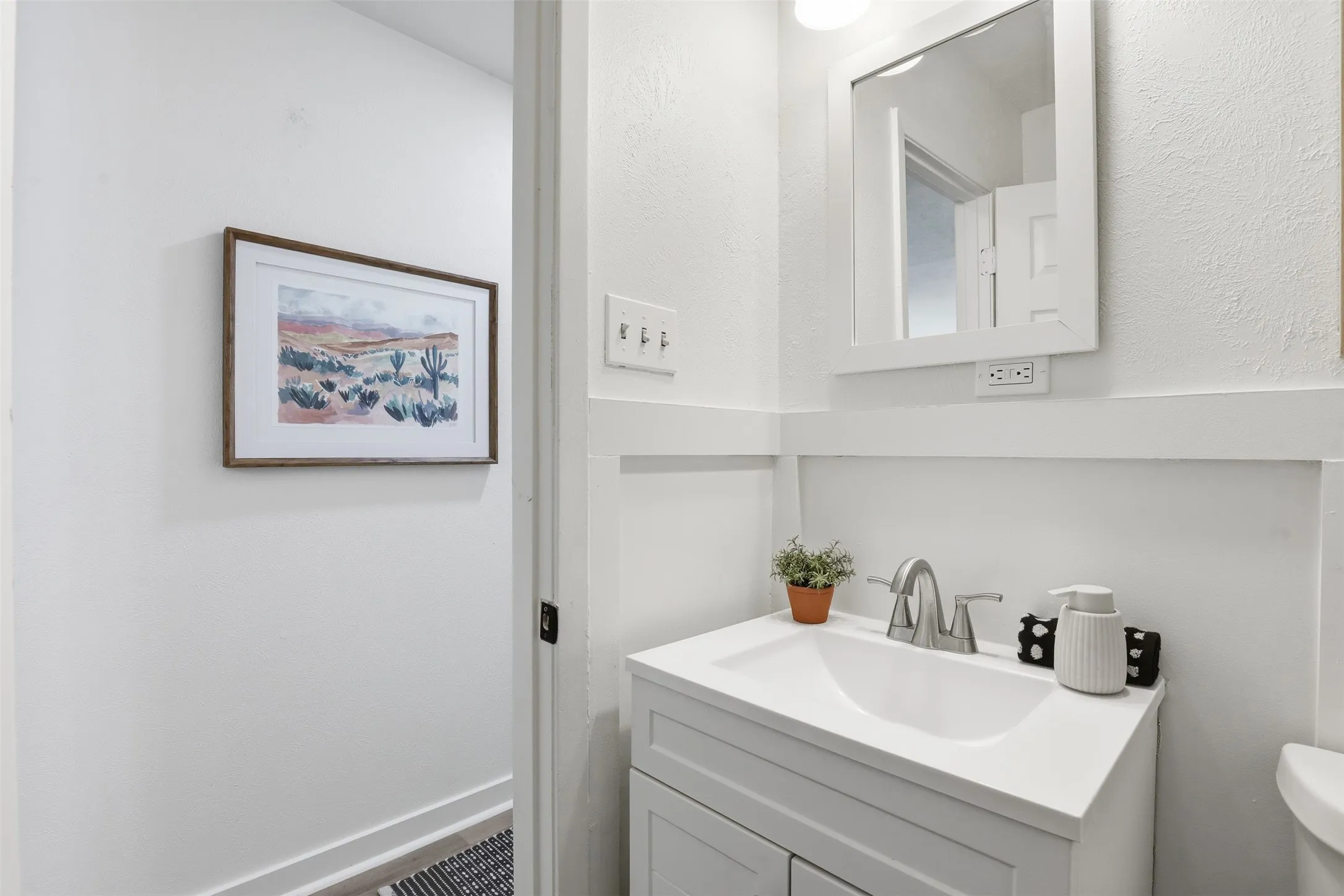 Single Family Residence For Sale in Tarrant County , 833 Bridle Avenue, White Settlement, Texas 76108, 3 Bedrooms, 2 Bathrooms, 2 Garage spaces, 1,030 Sqft, built in 1964, Price $225,000, mls#21270472, Real Estate Agent in White Settlement, Homes For Sale in Tarrant county, Homes For Sale in White Settlement, Realtor in White Settlement Texas, Real Estate Brokerage Independent Realty Texas, Luminita Cordes Realtor