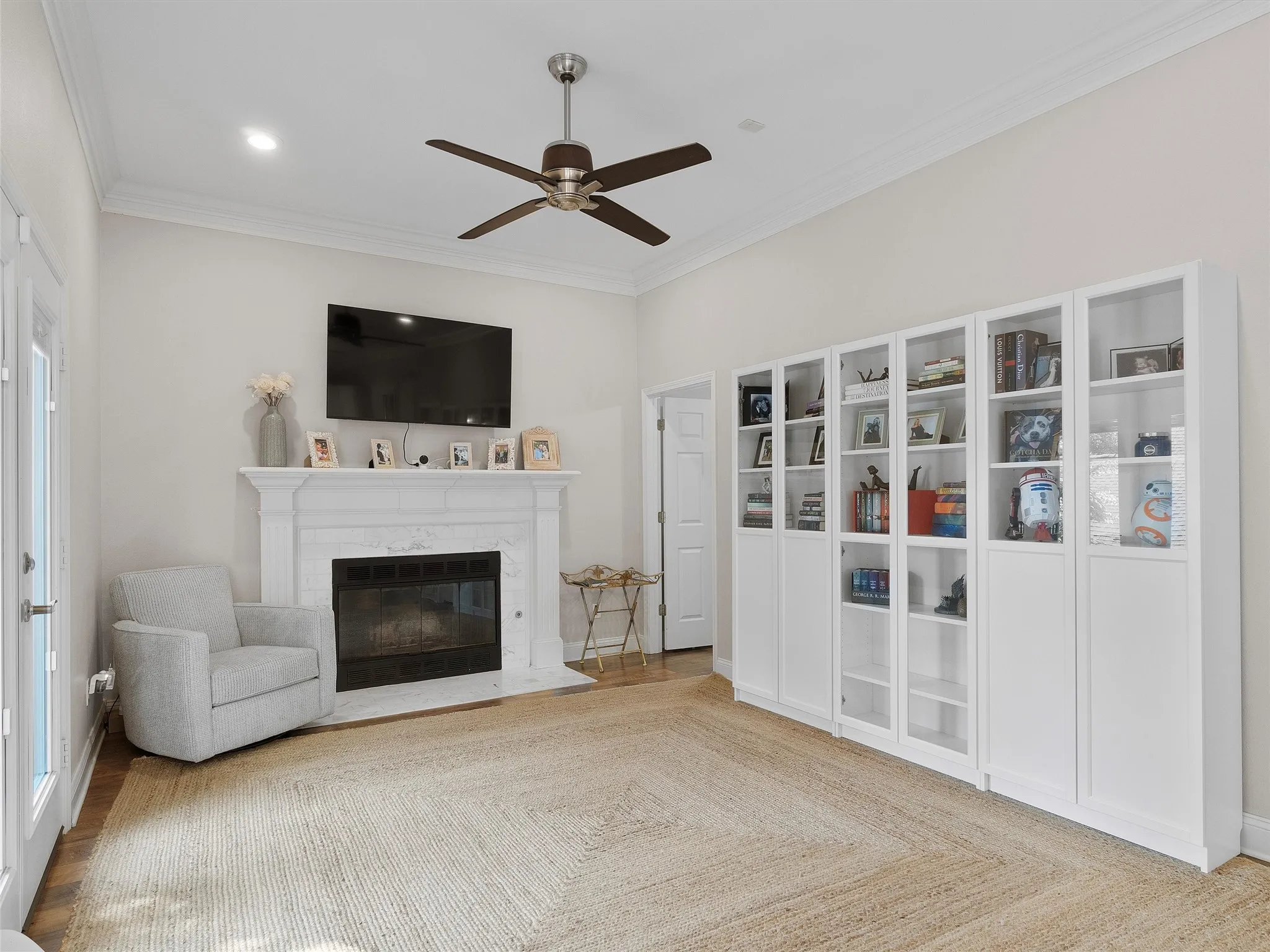 Single Family Residence For Sale in Gregg County , 1103 Marigold Lane, Longview, Texas 75604, 3 Bedroom, 3 Bathroom, 2 Garage spaces, 3,056 Sqft, built in 1995, mls#21271902, Real Estate Agent in Longview, Homes For Sale in Gregg county, Homes For Sale in Longview, Realtor in Longview Texas, Real Estate Brokerage Independent Realty Texas, Luminita Cordes Realtor