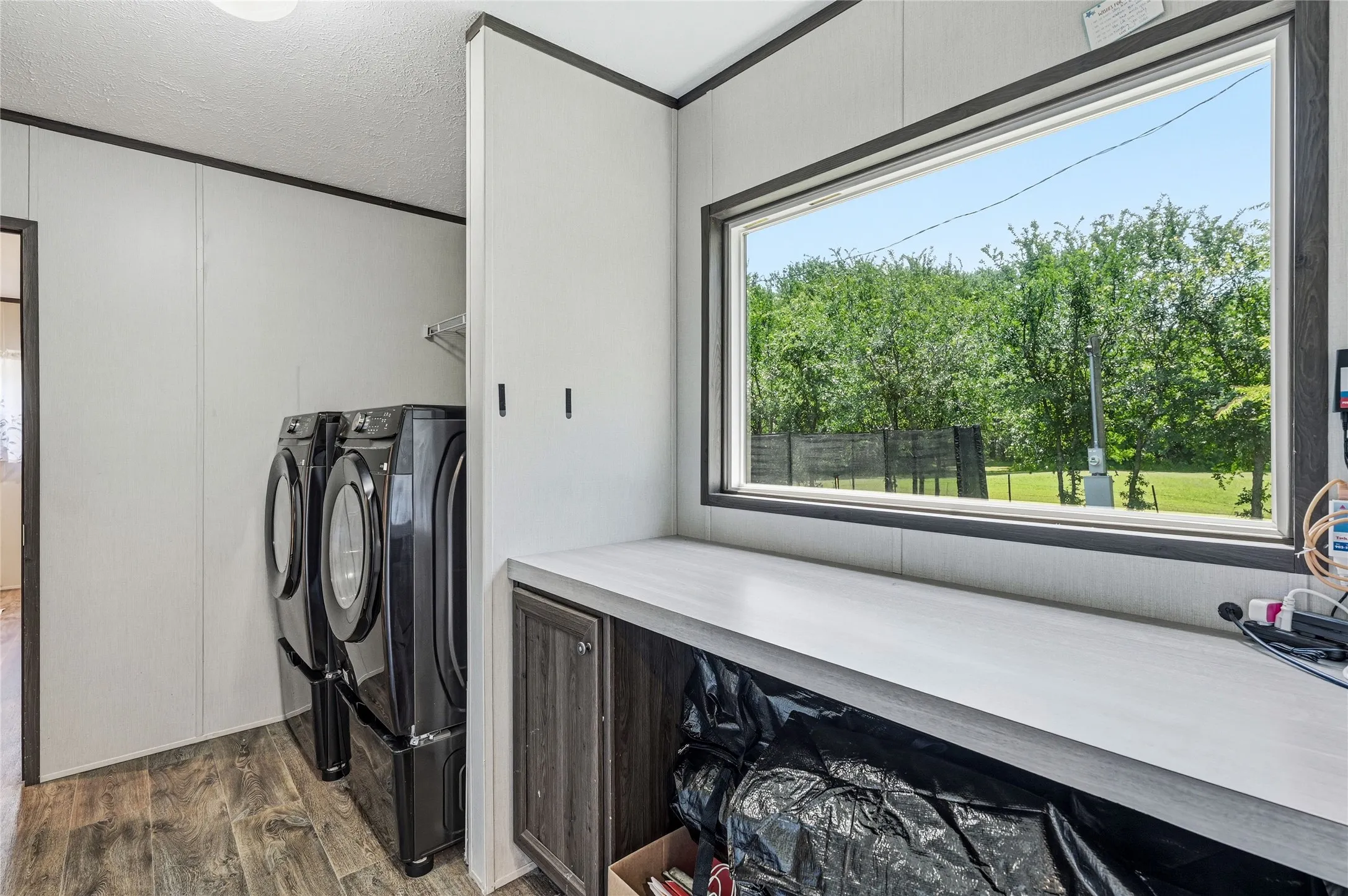 Mobile Home For Sale in Grayson County , 1742 Reynolds Lane, Sherman, Texas 75092, 3 Bedroom, 2 Bathroom, Garage spaces, 1,475 Sqft, built in 2020, mls#21271196, Real Estate Agent in Sherman, Homes For Sale in Grayson county, Homes For Sale in Sherman, Realtor in Sherman Texas, Real Estate Brokerage Independent Realty Texas, Luminita Cordes Realtor