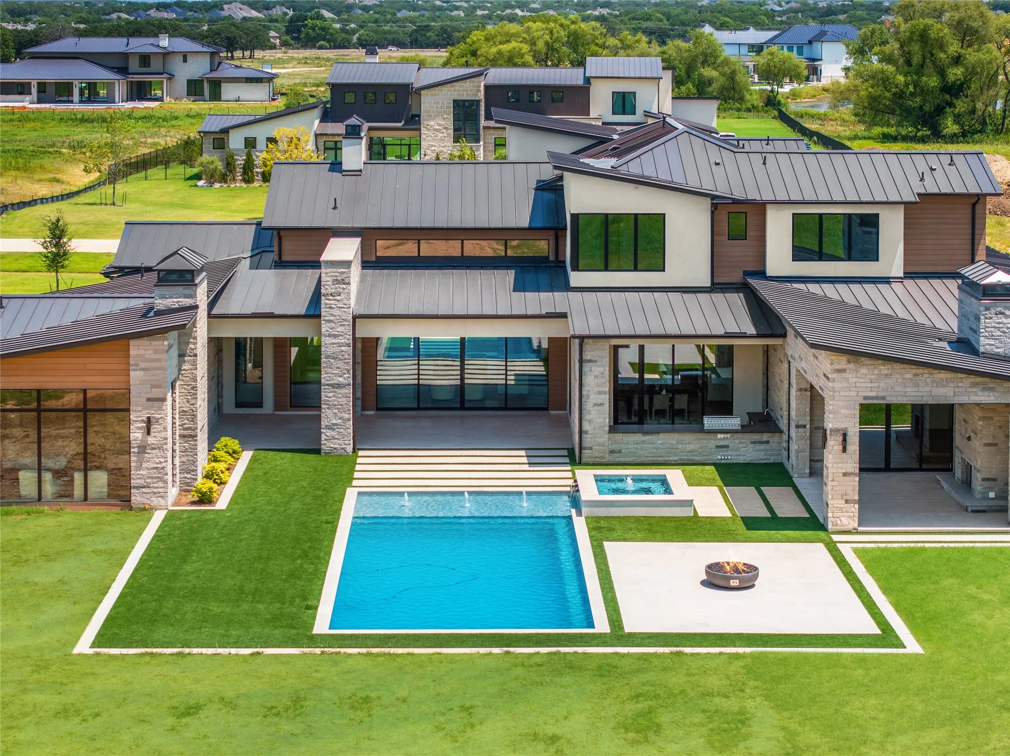 Single Family Residence For Sale in Denton County , 1118 Pitner Court, Bartonville, Texas 76226, 5 Bedroom, 7 Bathroom, 4 Garage spaces, 6,557 Sqft, built in 2026, mls#21271670, Real Estate Agent in Bartonville, Homes For Sale in Denton county, Homes For Sale in Bartonville, Realtor in Bartonville Texas, Real Estate Brokerage Independent Realty Texas, Luminita Cordes Realtor