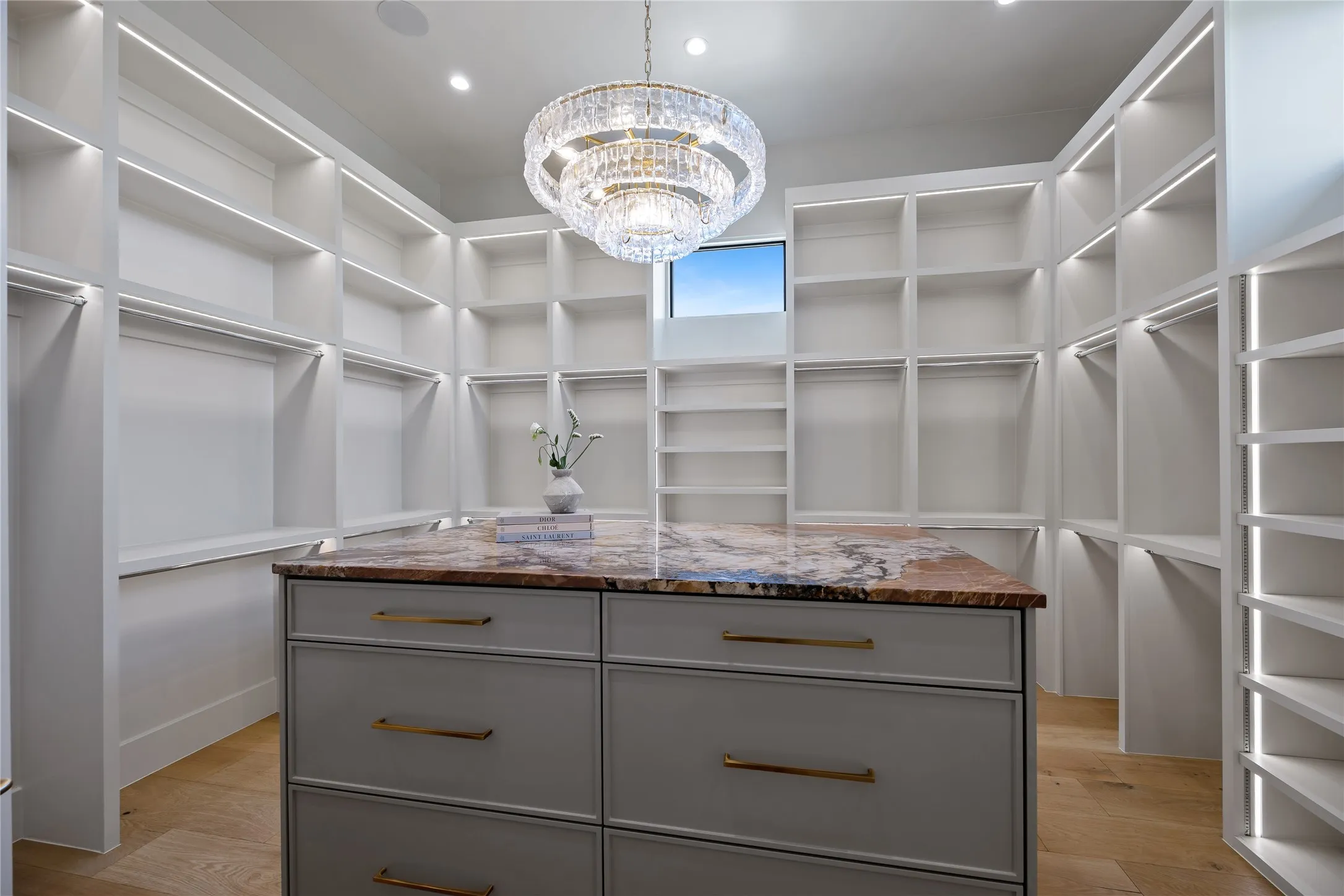 Single Family Residence For Sale in Denton County , 1118 Pitner Court, Bartonville, Texas 76226, 5 Bedroom, 7 Bathroom, 4 Garage spaces, 6,557 Sqft, built in 2026, mls#21271670, Real Estate Agent in Bartonville, Homes For Sale in Denton county, Homes For Sale in Bartonville, Realtor in Bartonville Texas, Real Estate Brokerage Independent Realty Texas, Luminita Cordes Realtor