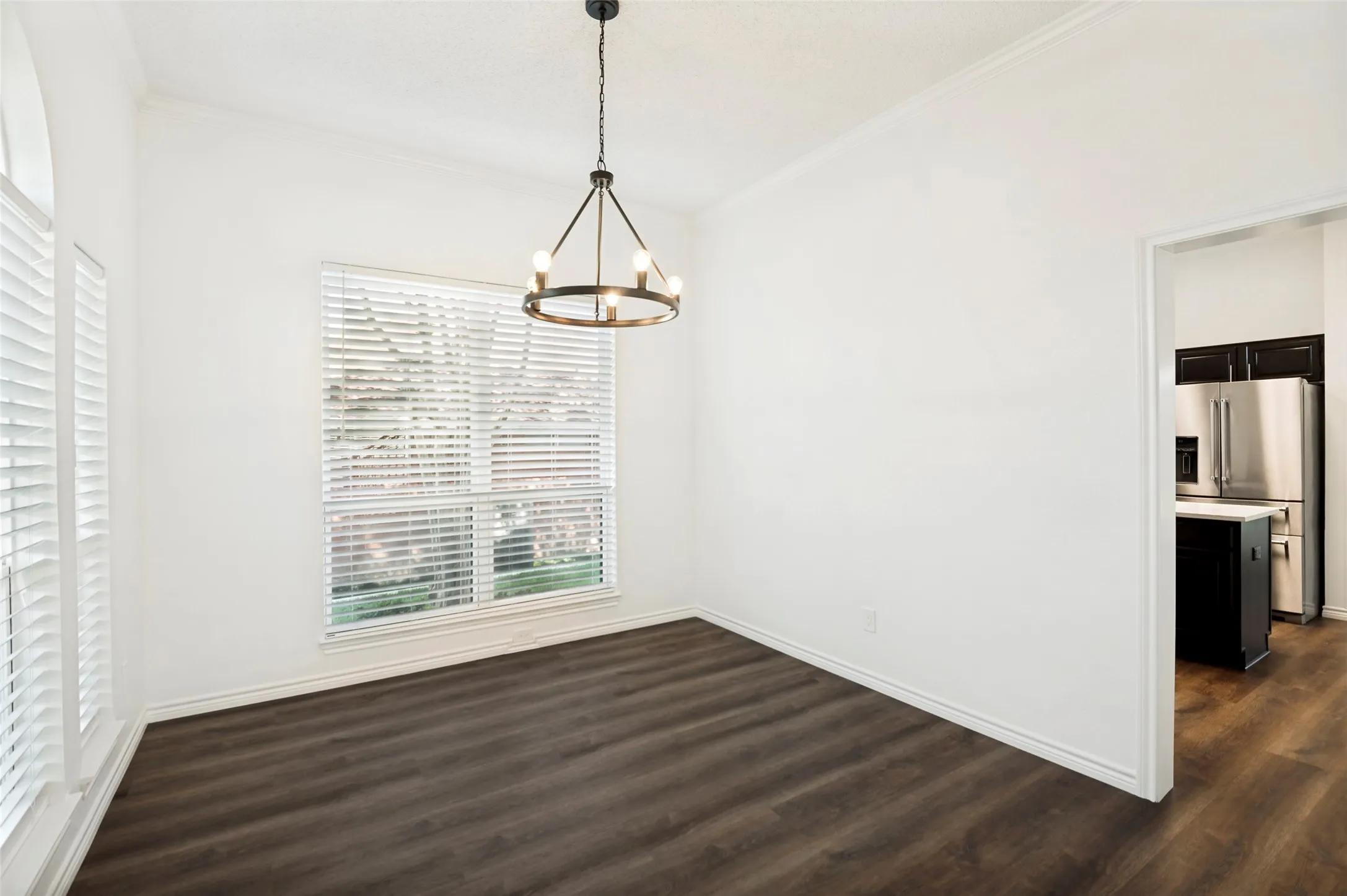 Single Family Residence For Sale in Denton County , 1420 Dudley Drive, Carrollton, Texas 75007, 4 Bedroom, 3 Bathroom, 2 Garage spaces, 2,639 Sqft, built in 1991, mls#21257061, Real Estate Agent in Carrollton, Homes For Sale in Denton county, Homes For Sale in Carrollton, Realtor in Carrollton Texas, Real Estate Brokerage Independent Realty Texas, Luminita Cordes Realtor
